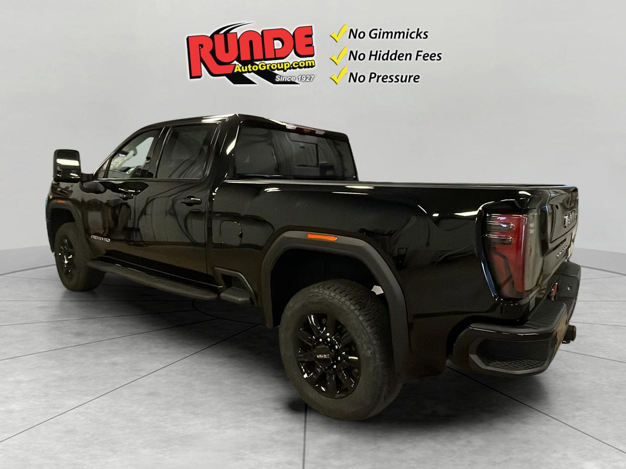 2025 Gmc Sierra 2500 HD AT4 photo 3