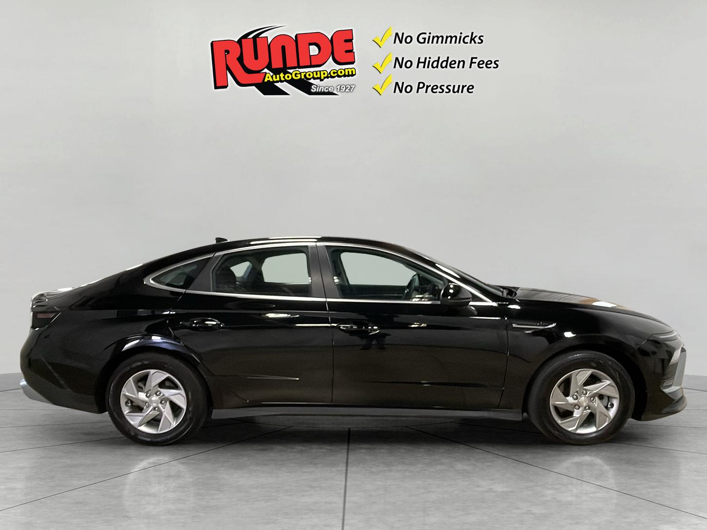 2025 Hyundai Sonata SE photo 4