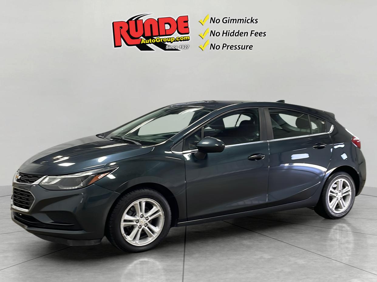 2019 Chevrolet Cruze LS photo 22