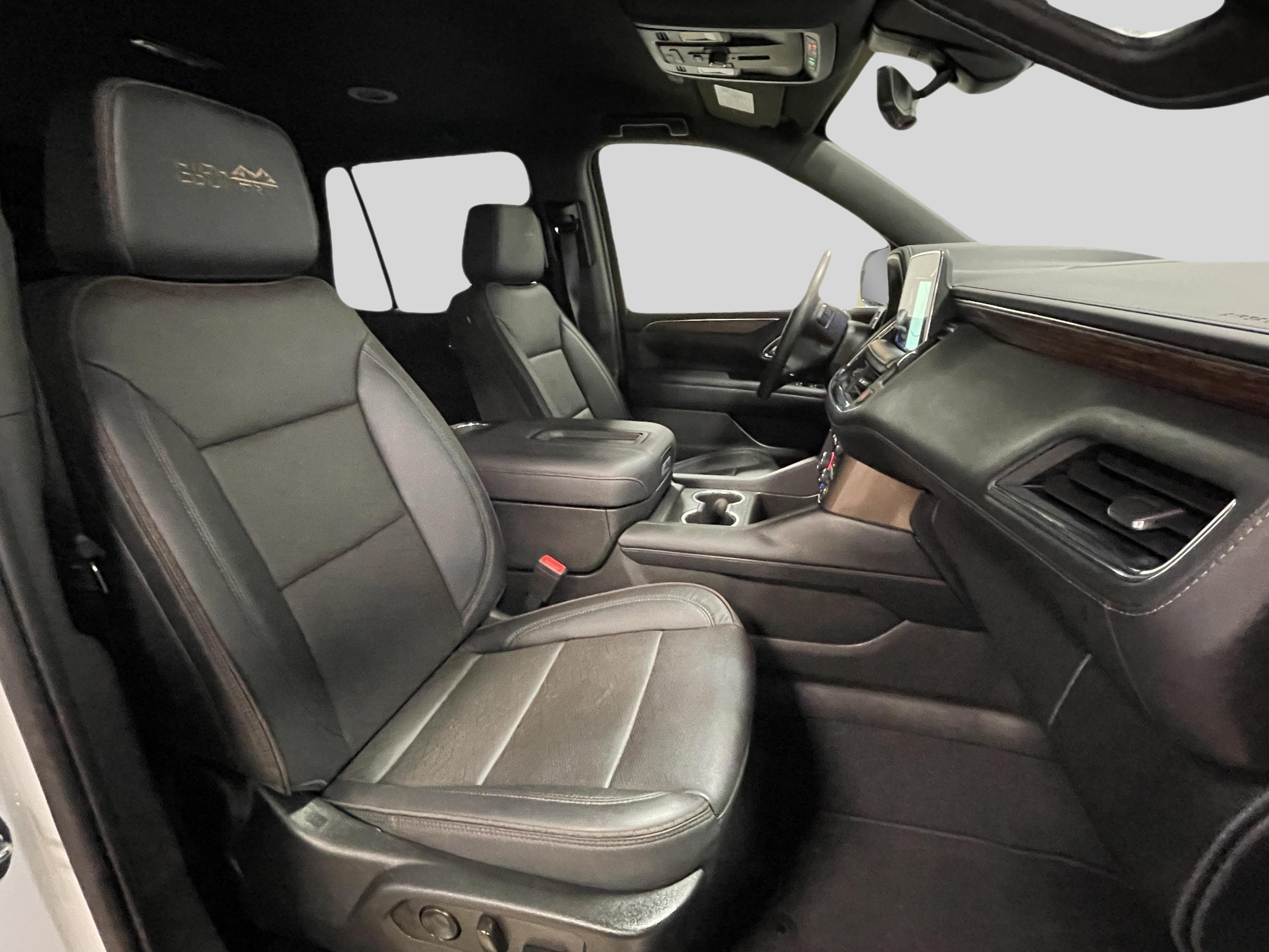 2022 Chevrolet Tahoe High Country photo 9