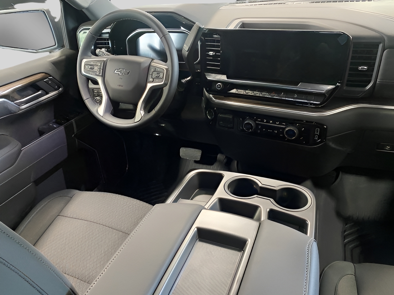2026 Chevrolet Silverado 1500 Z71 photo 9