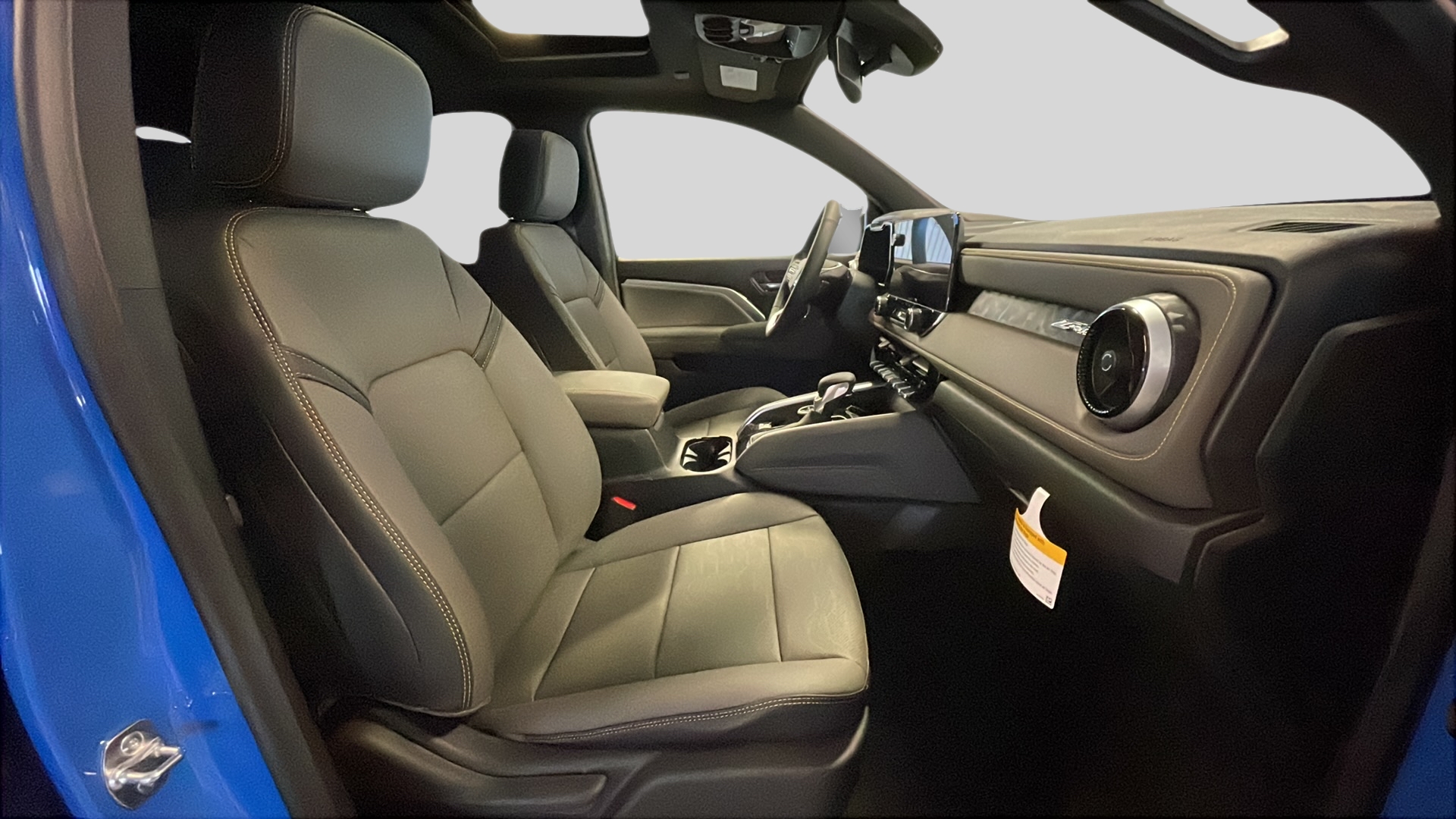 2026 Chevrolet Colorado ZR2 photo 15