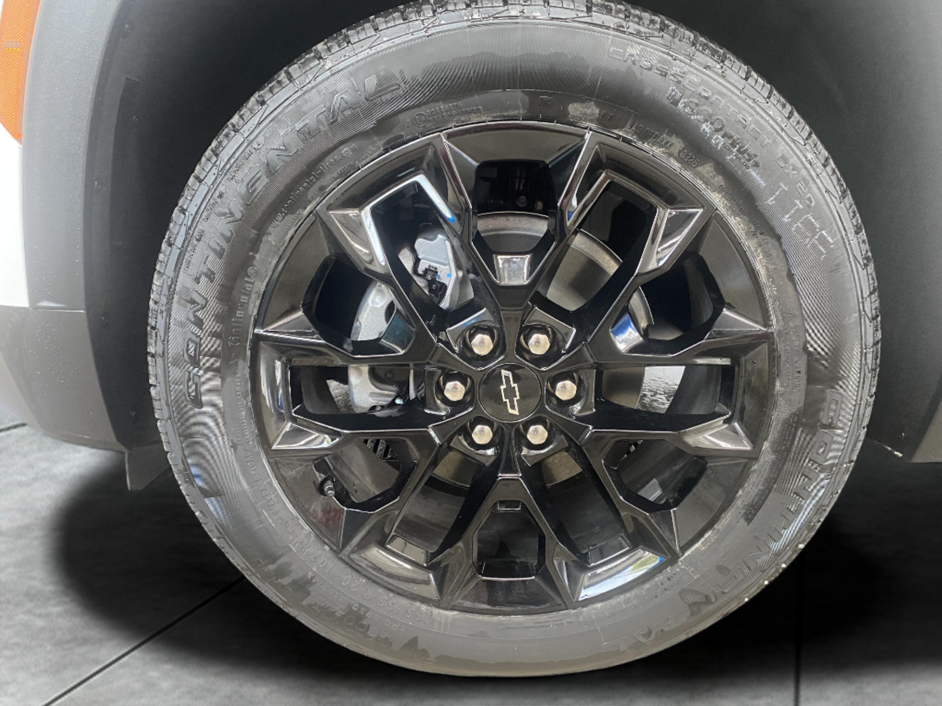 2026 Chevrolet Traverse photo 12