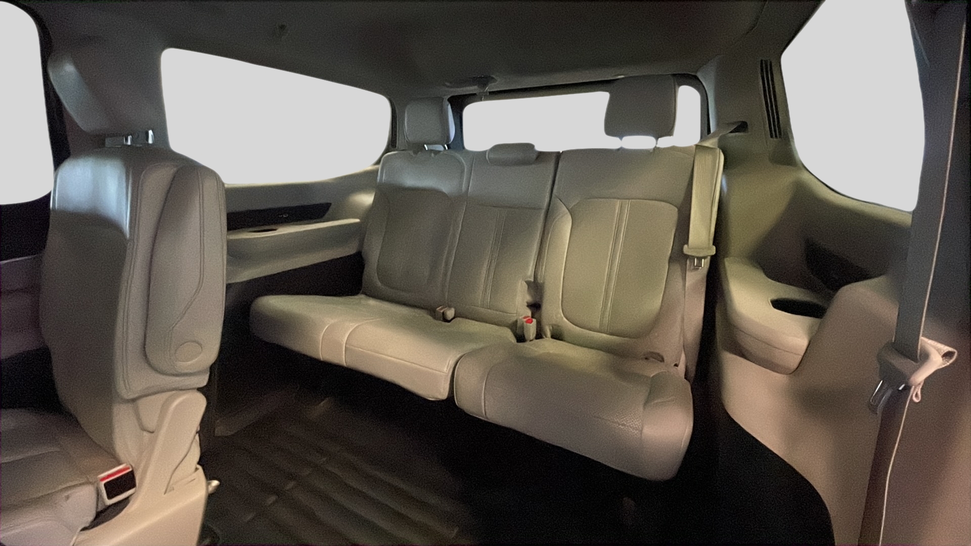 2024 Jeep Wagoneer Series III photo 13