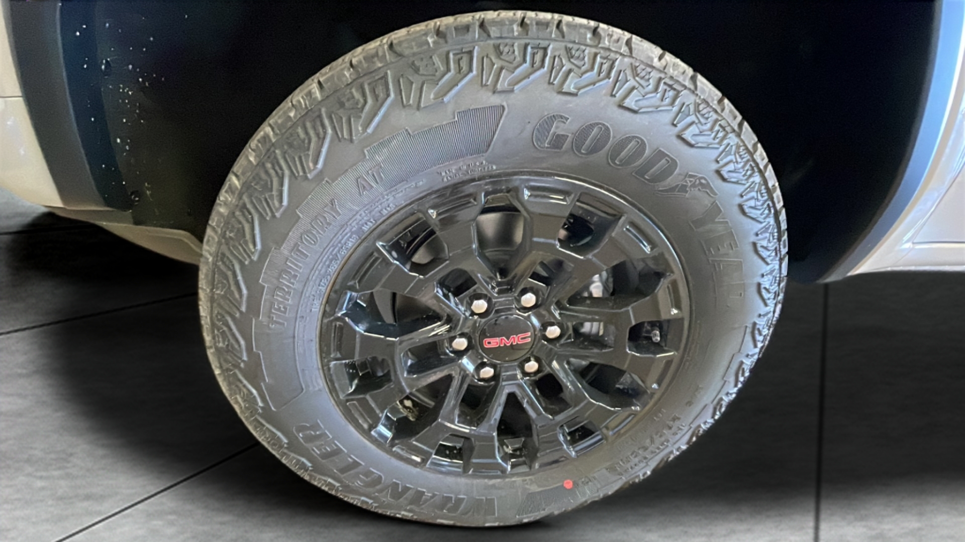 2026 Gmc Canyon Elevation photo 15