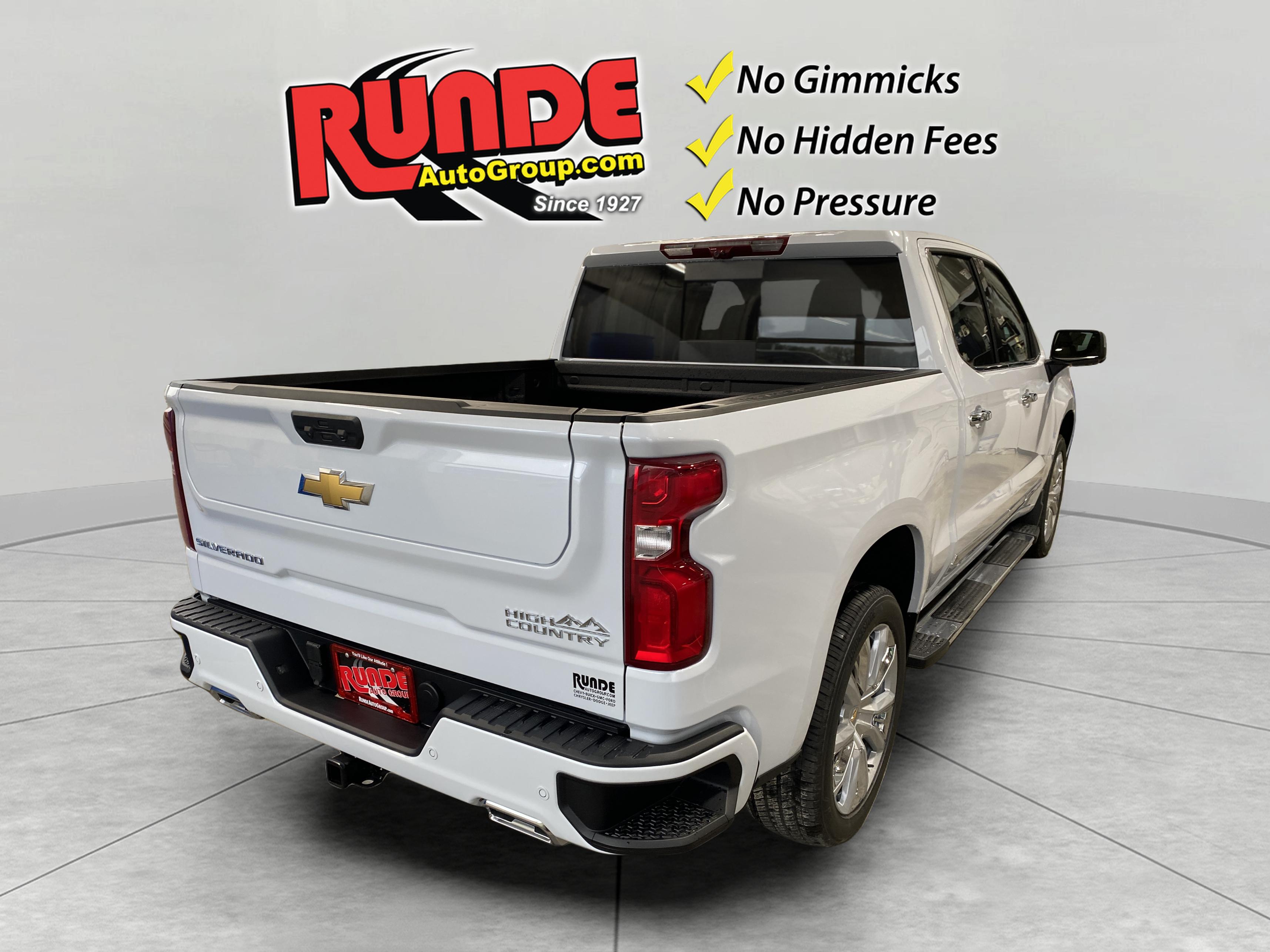 2026 Chevrolet Silverado 1500 High Country photo 3