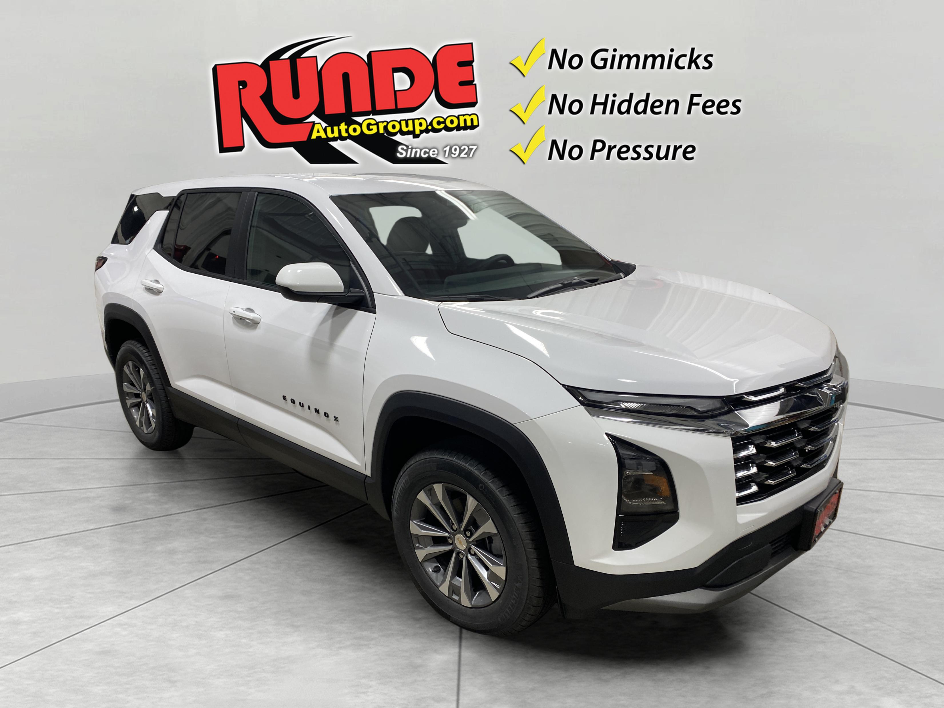 2026 Chevrolet Equinox LT photo 2