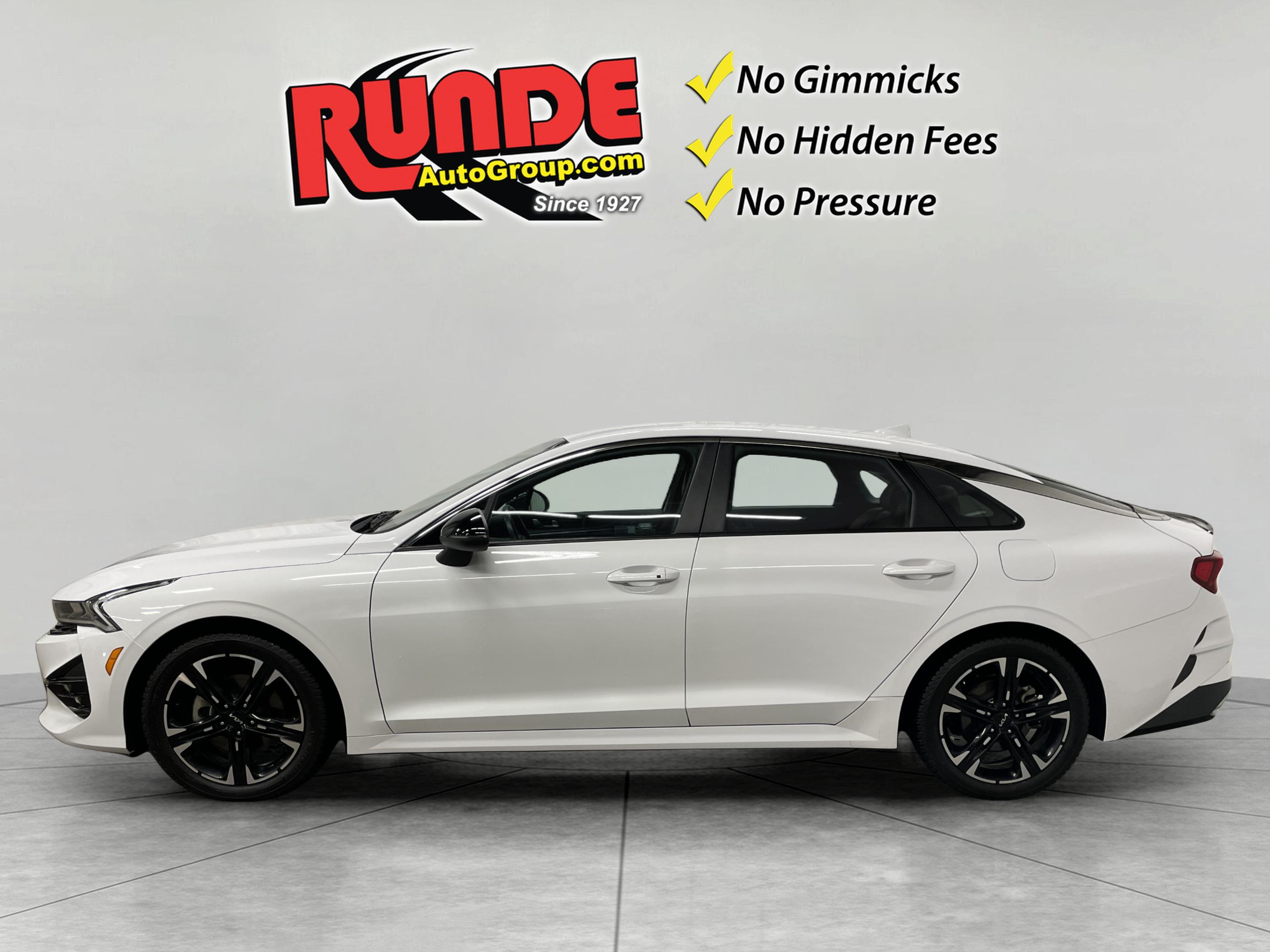 2023 Kia K5 GT-Line photo 2