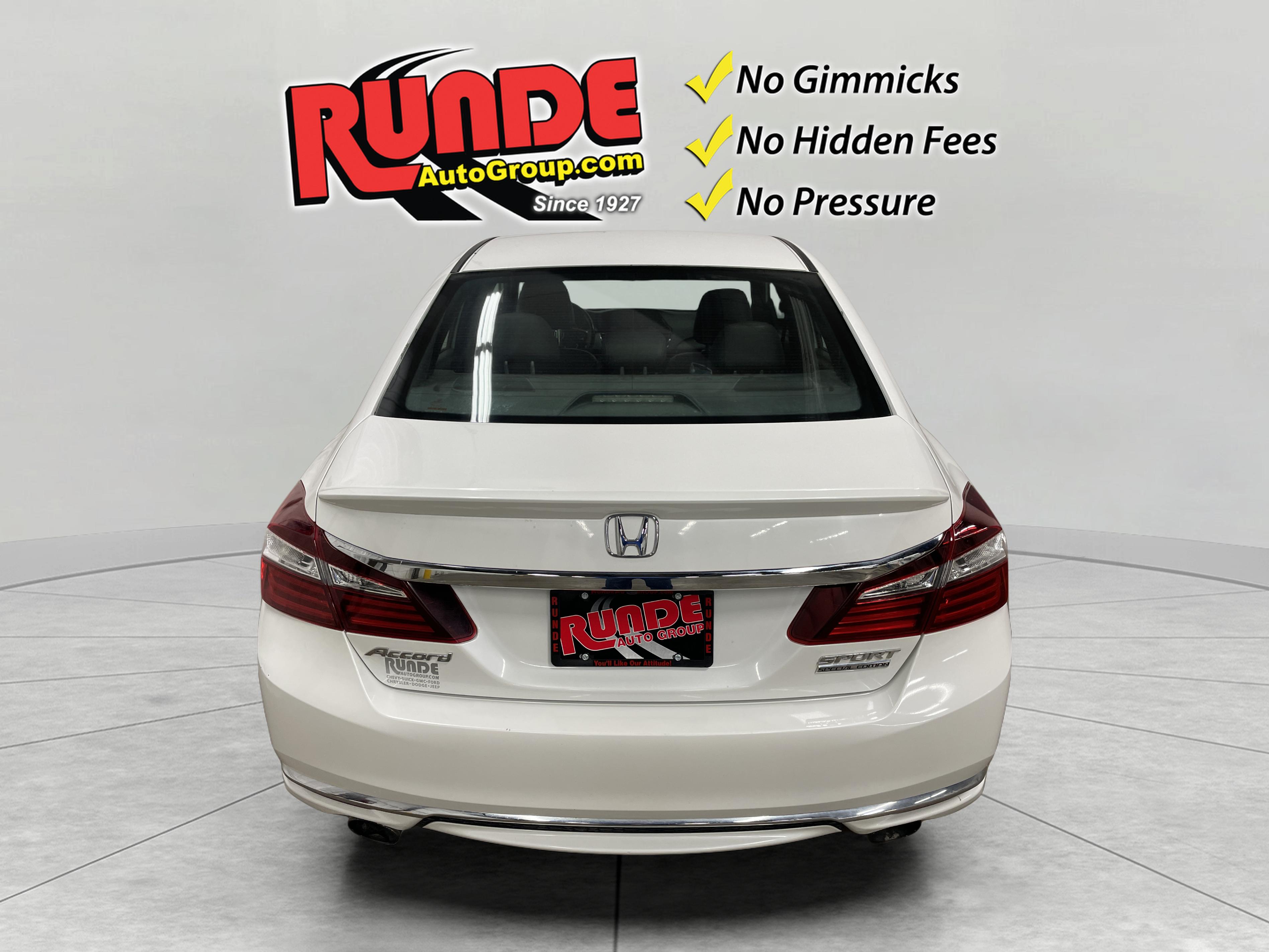 2017 Honda Accord Sport SE photo 3