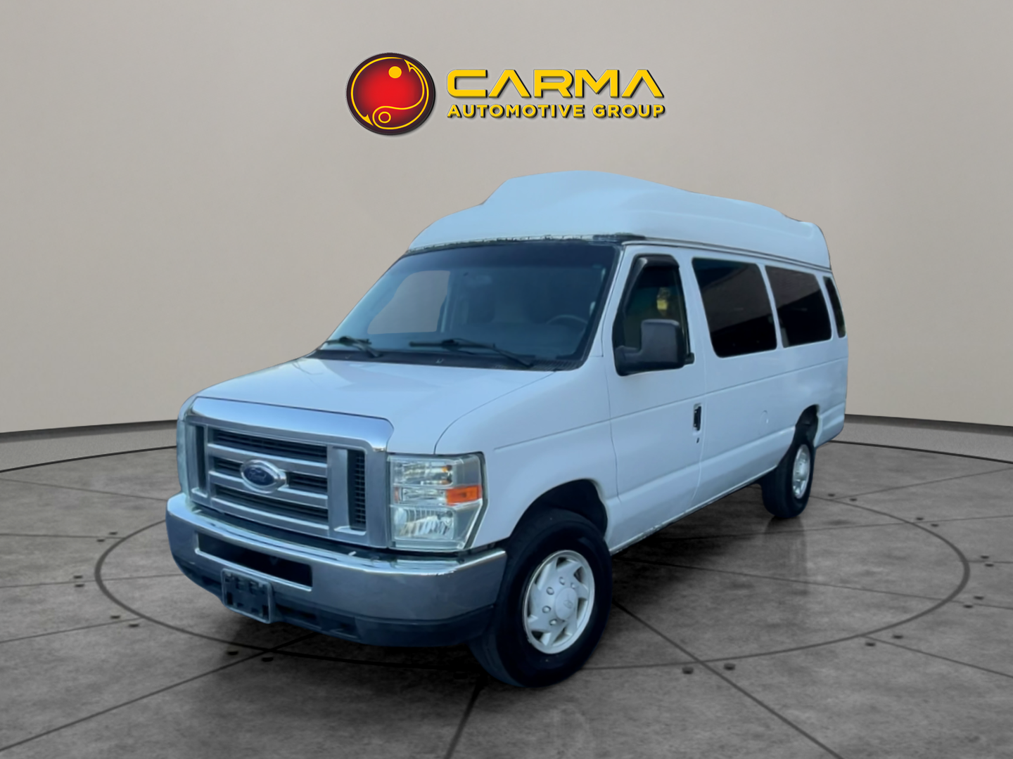 2009 Ford E-Series Econoline Wagon XL's photo