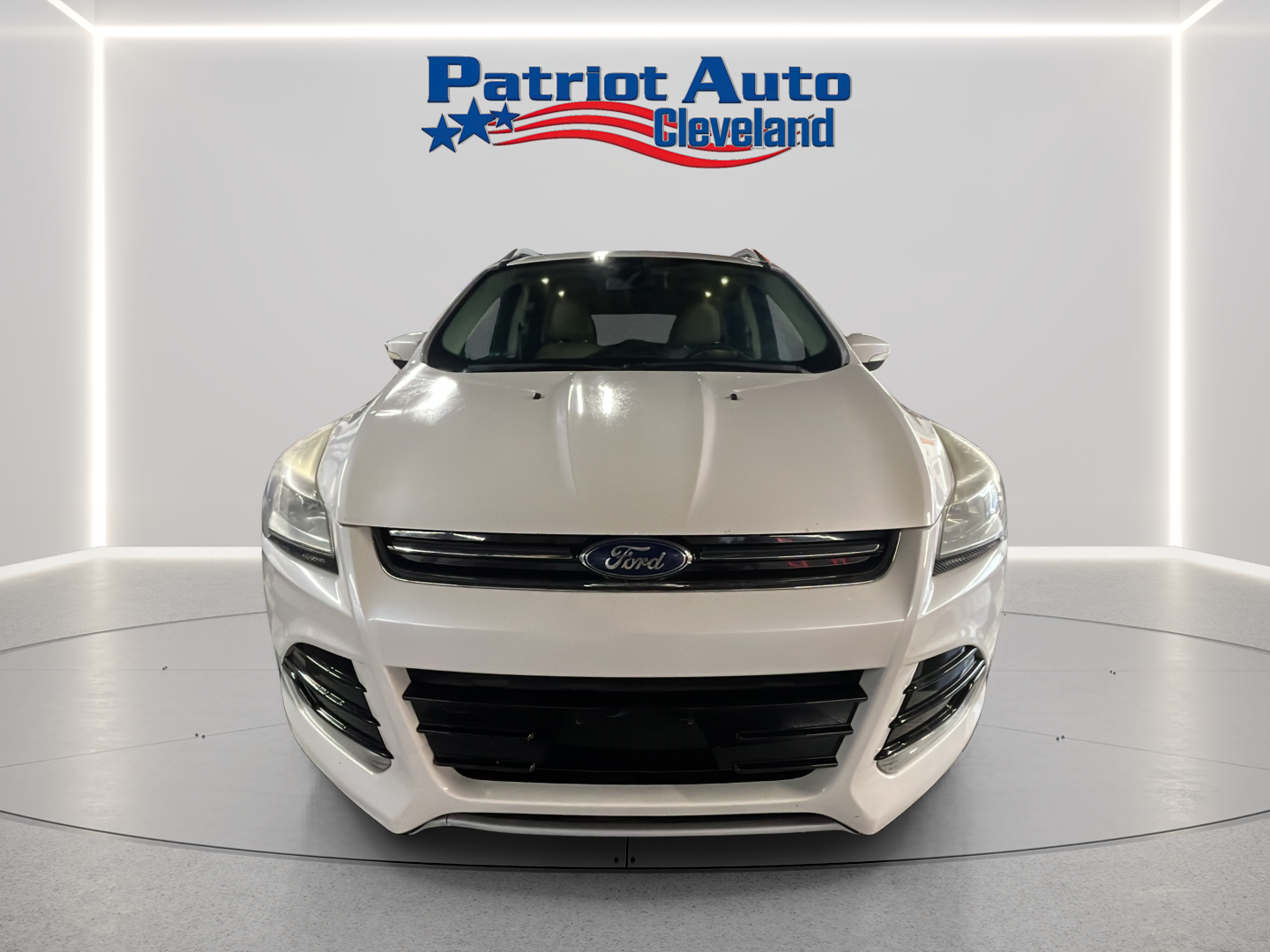 2014 Ford Escape Titanium's photo