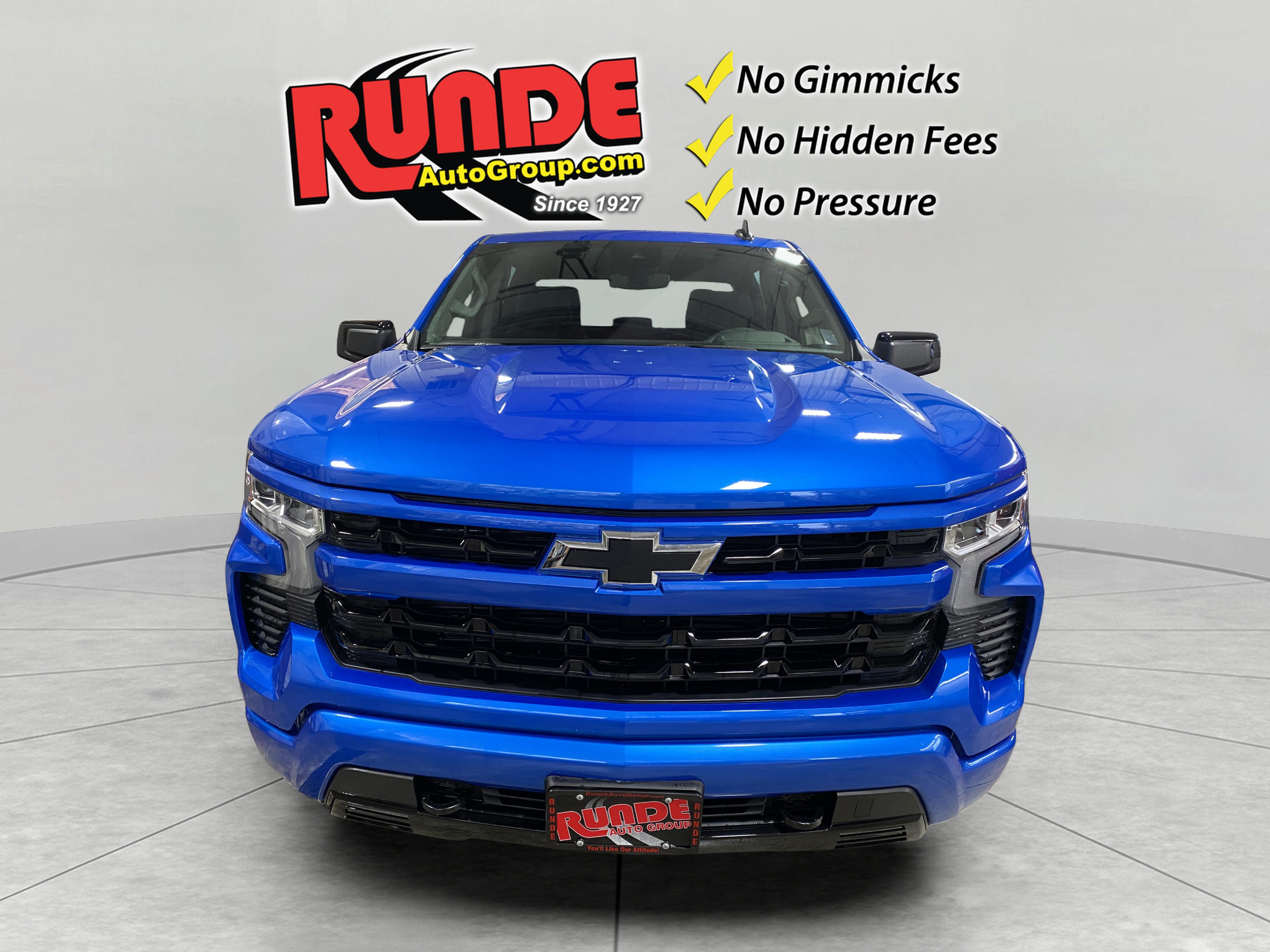 2026 Chevrolet Silverado 1500 RST photo 2