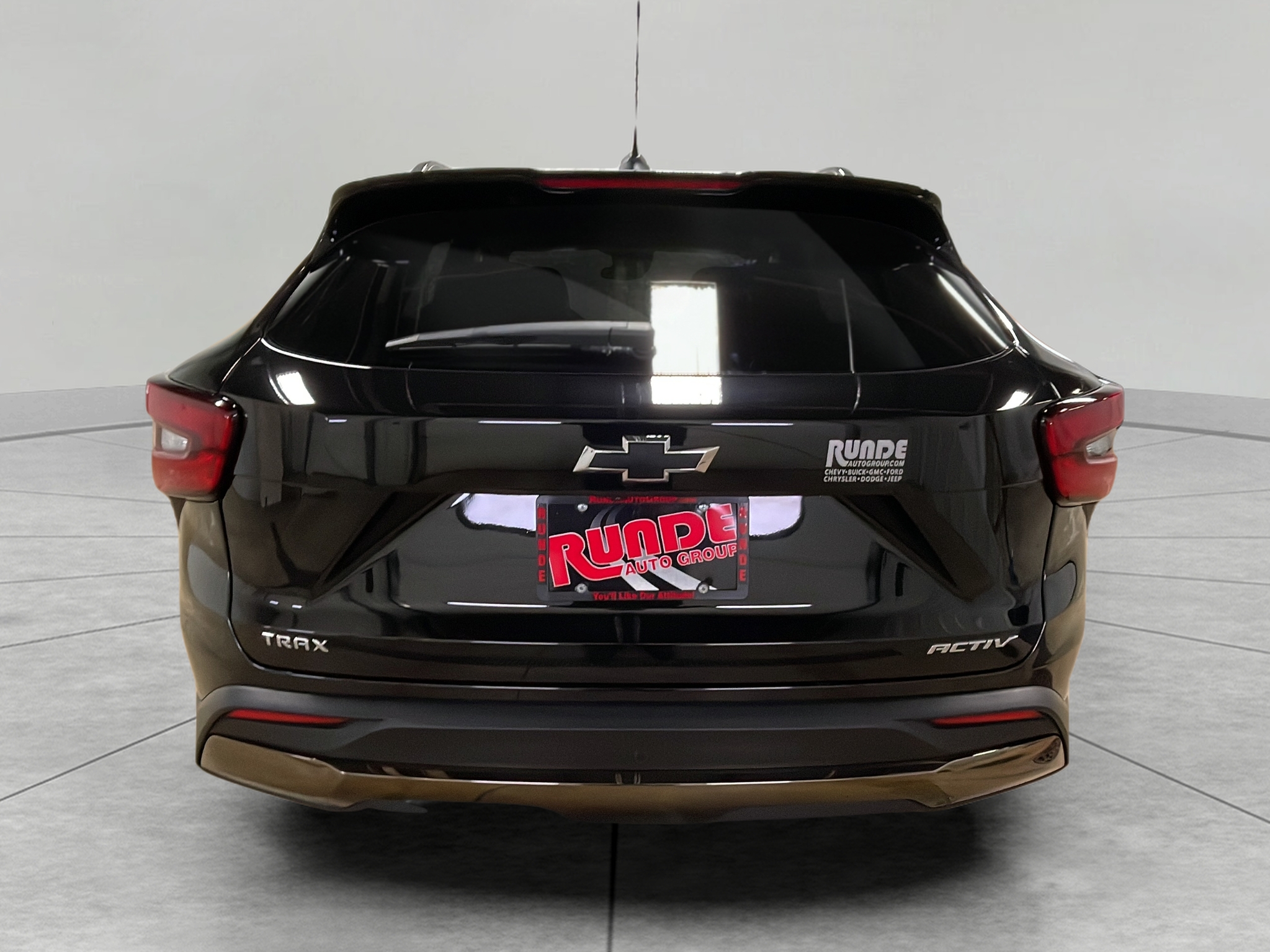 2025 Chevrolet Trax Activ - Photo 4