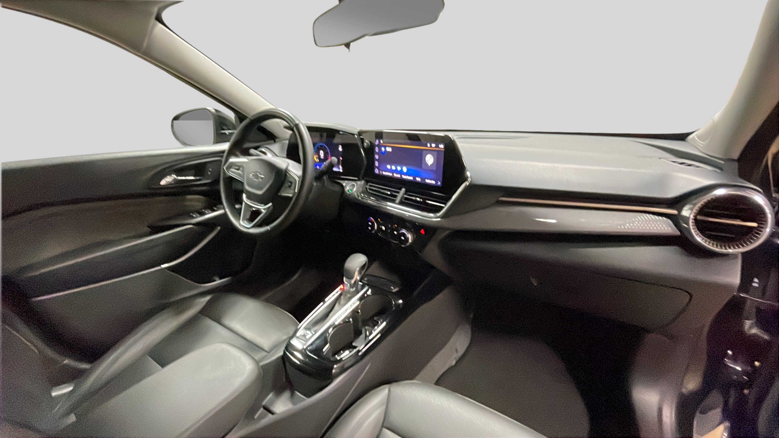 2025 Chevrolet Trax Activ - Photo 17