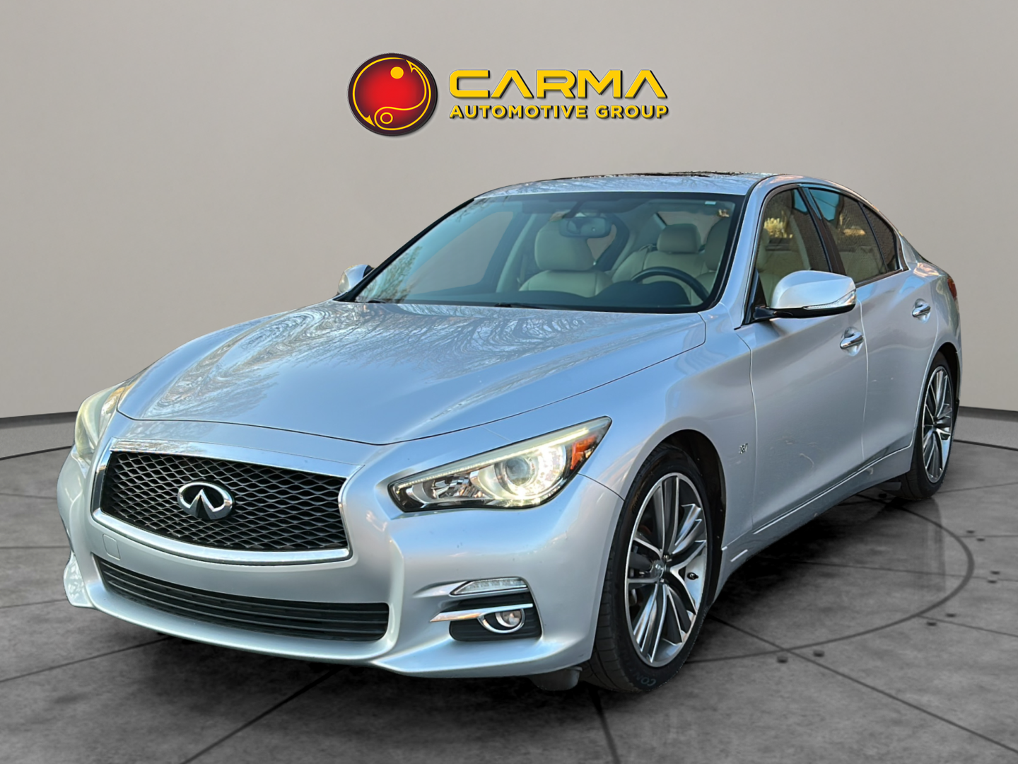 2014 INFINITI Q50 Premium's photo