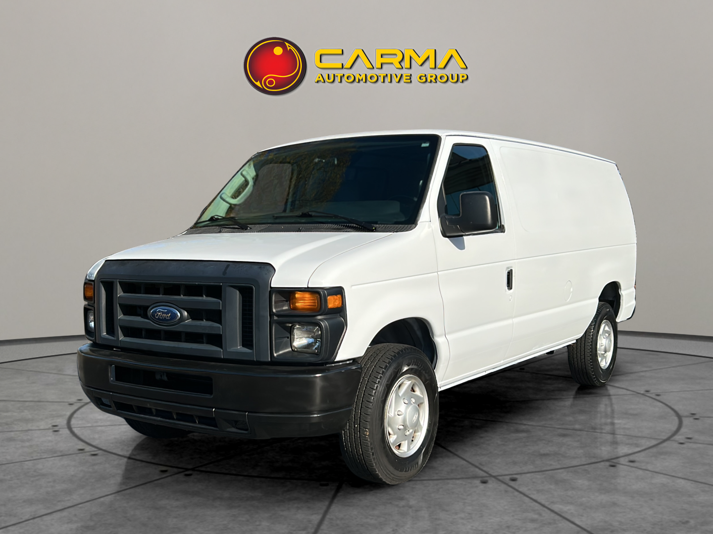 2014 Ford E-Series Econoline Van Commercial's photo