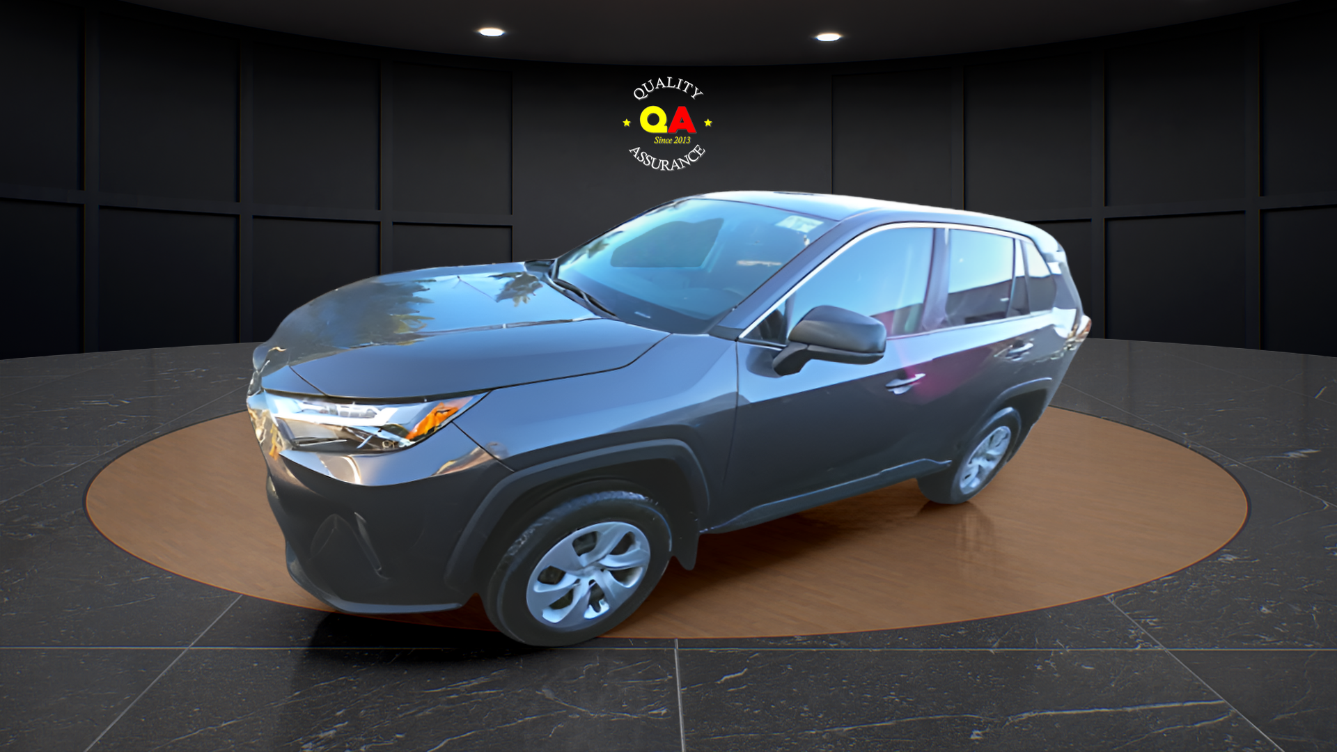 2024 Toyota RAV4 LE's photo