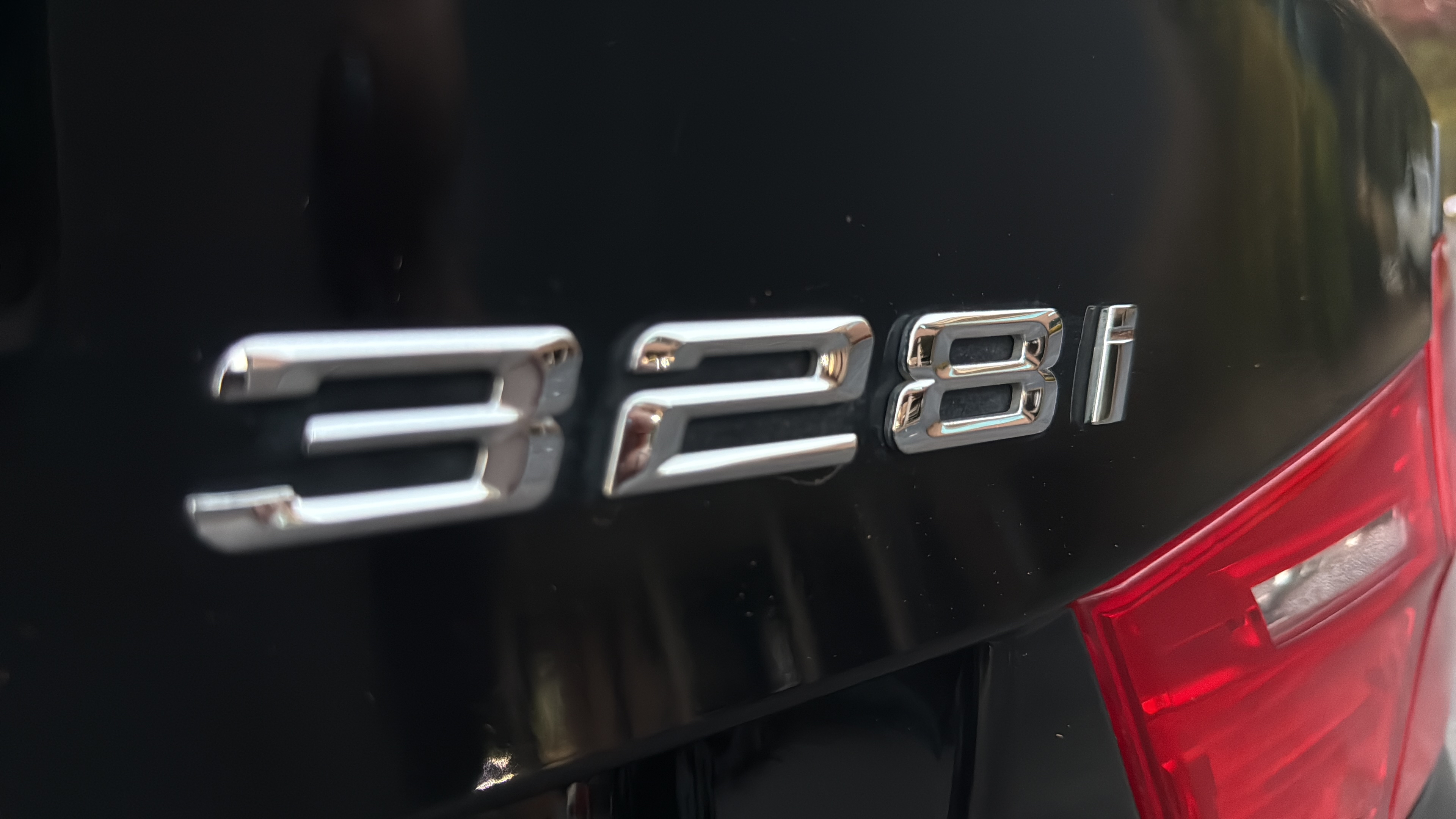 2011 BMW 3 Series 328i's photo