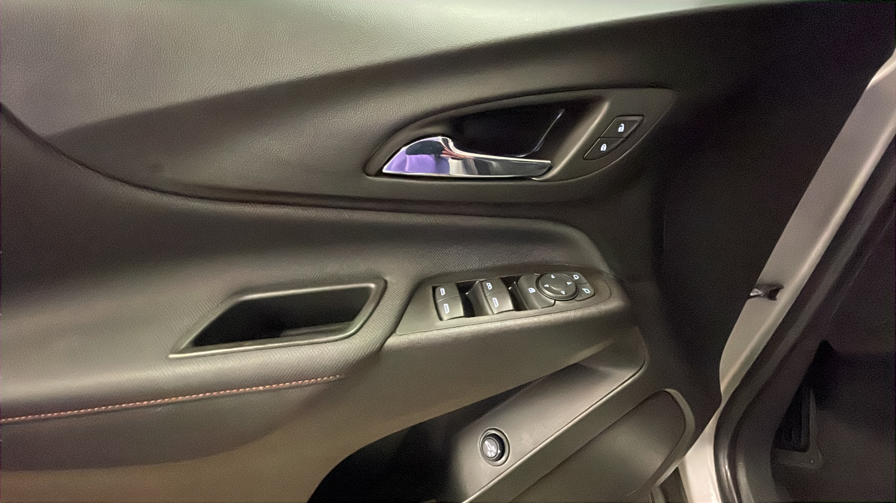 2022 Chevrolet Equinox RS - Photo 9