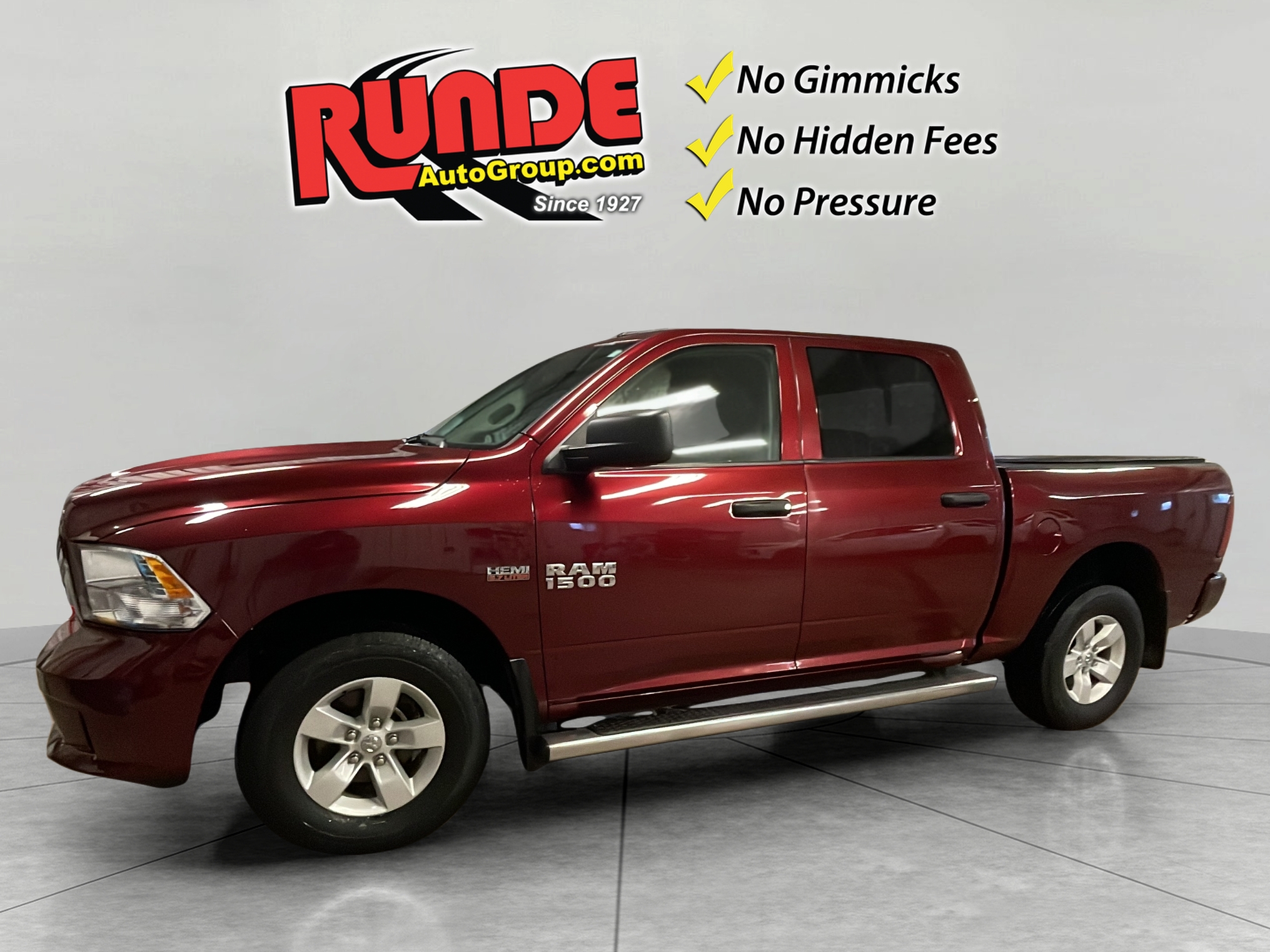 2018 RAM 1500 Express 4x4 Crew Cab 5'7's photo