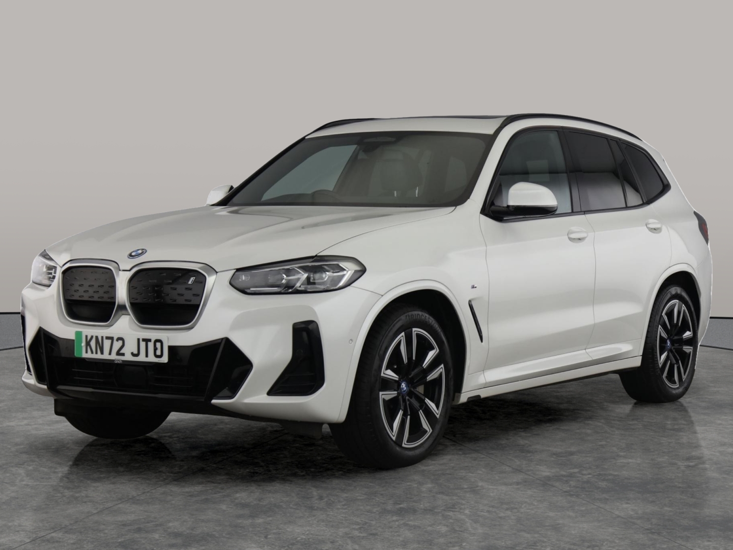 BMW iX3