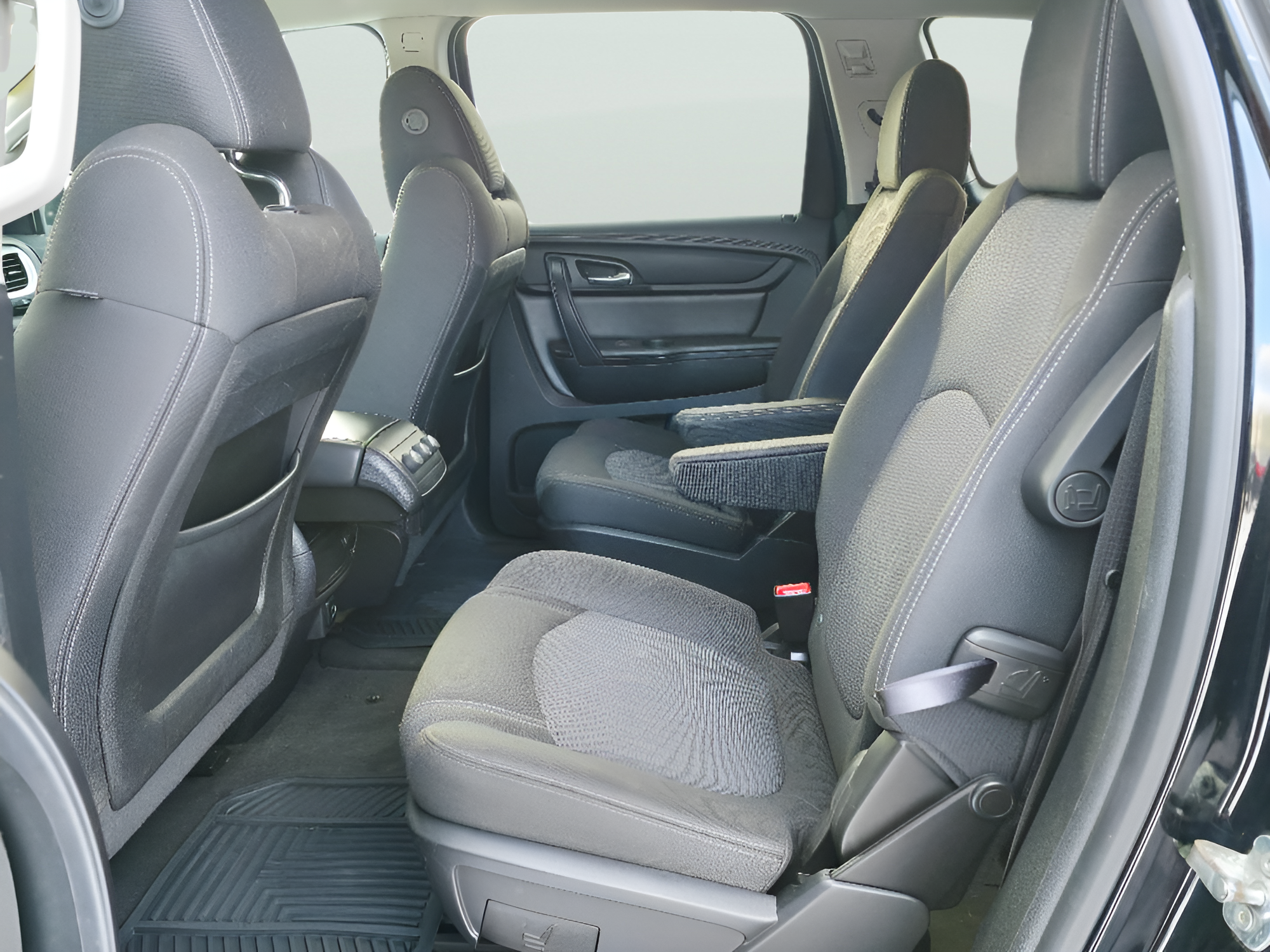 2017 Chevrolet Traverse 1LT - Photo 11
