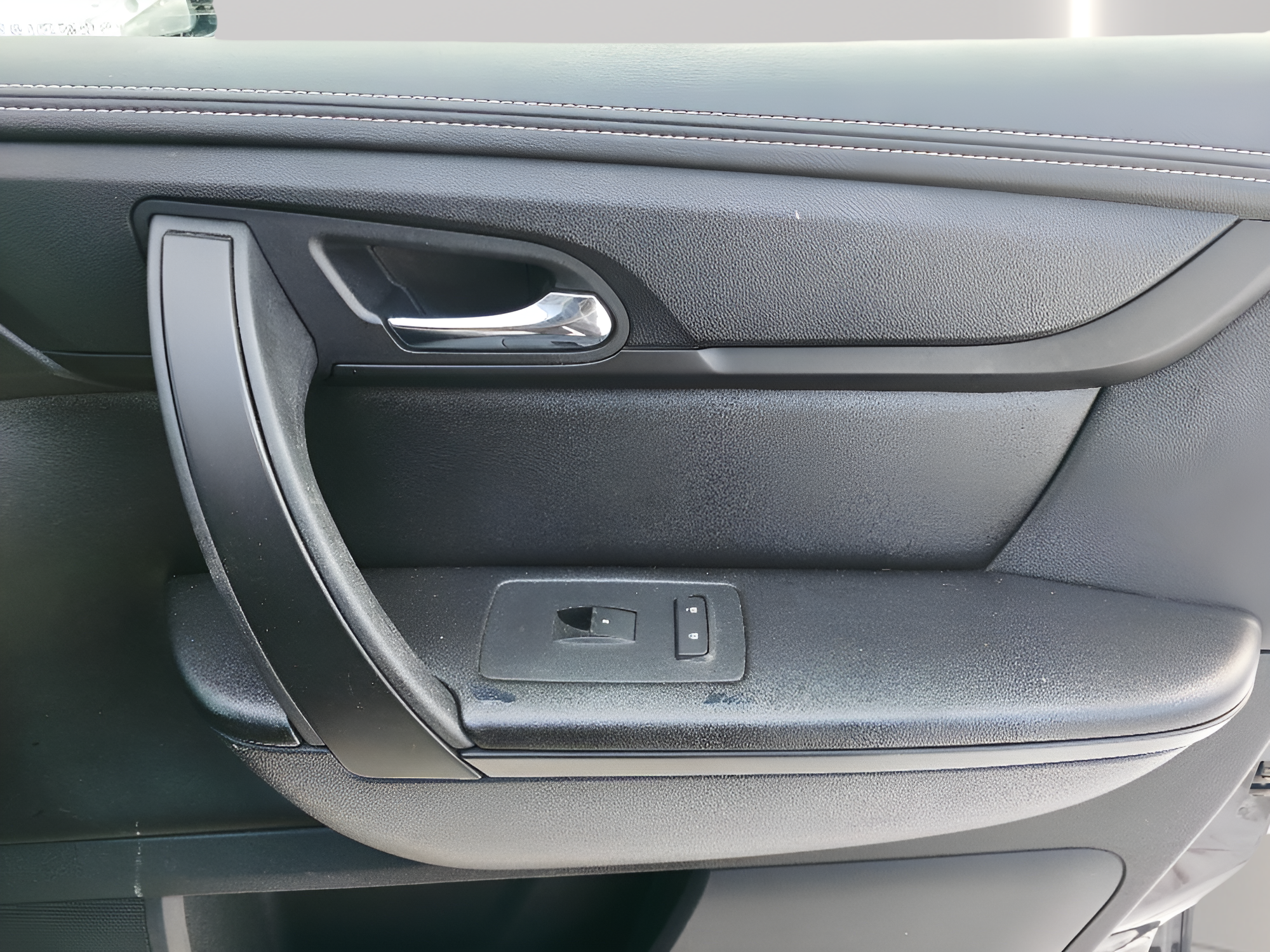 2017 Chevrolet Traverse 1LT - Photo 34