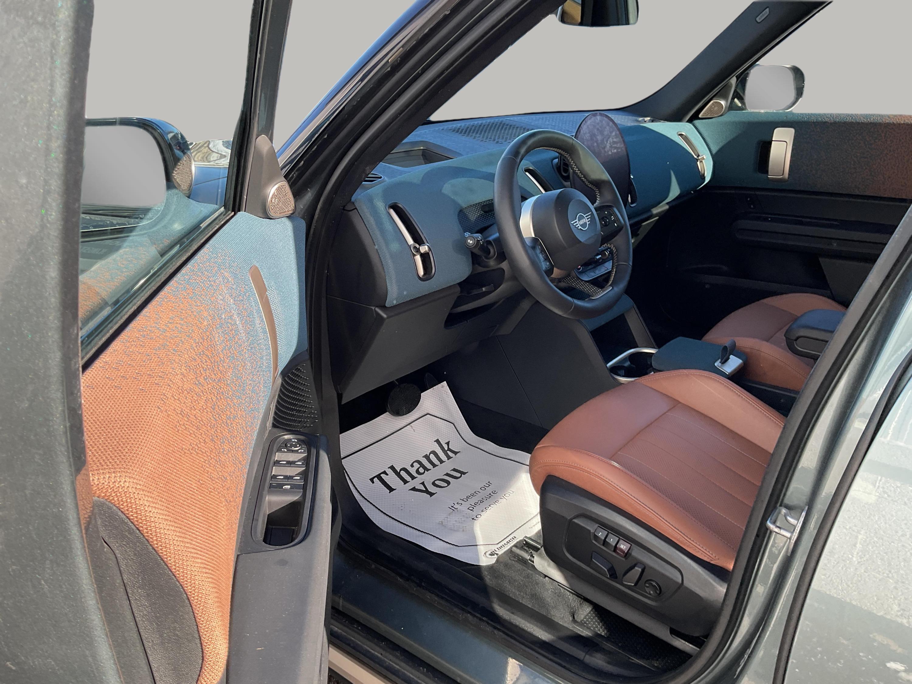 2025 MINI COUNTRYMAN COOPER S — photo 8