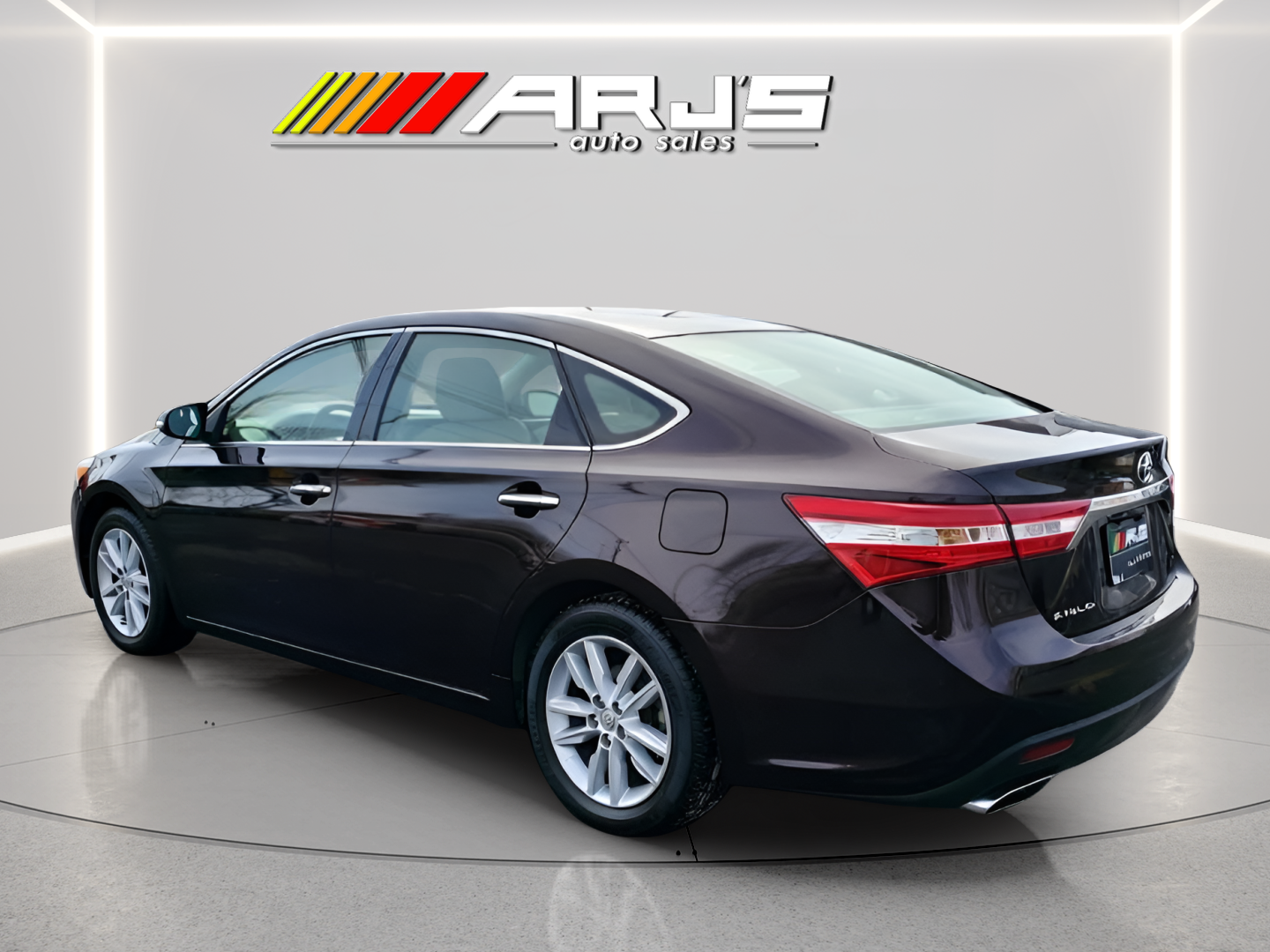2013 Toyota Avalon XLE