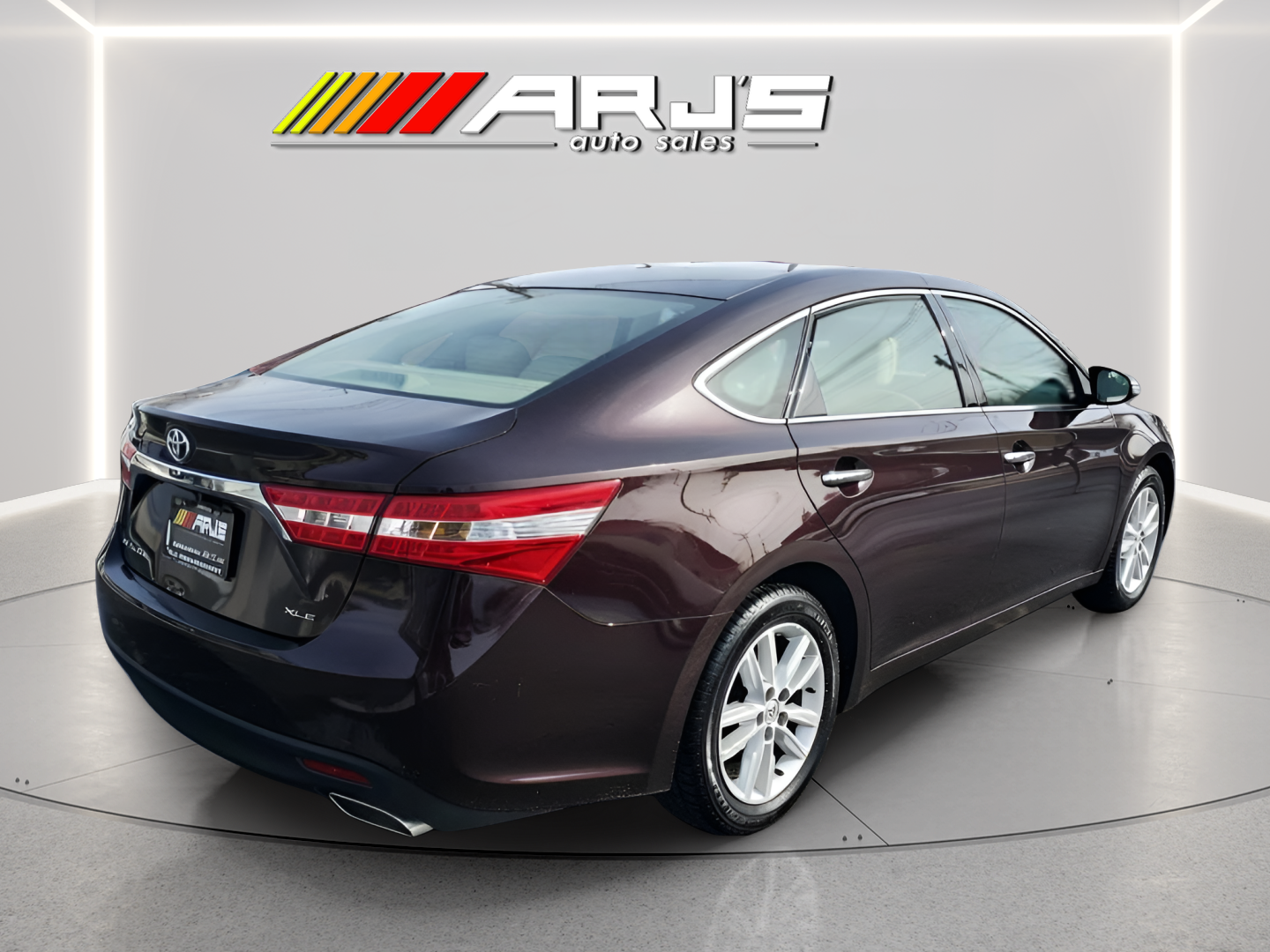 2013 Toyota Avalon XLE