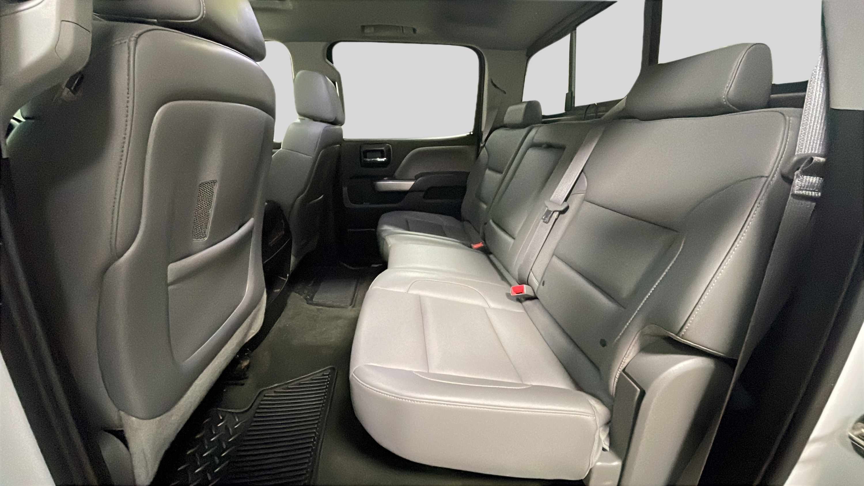 2015 Chevrolet Silverado 2500HD LTZ - Photo 15