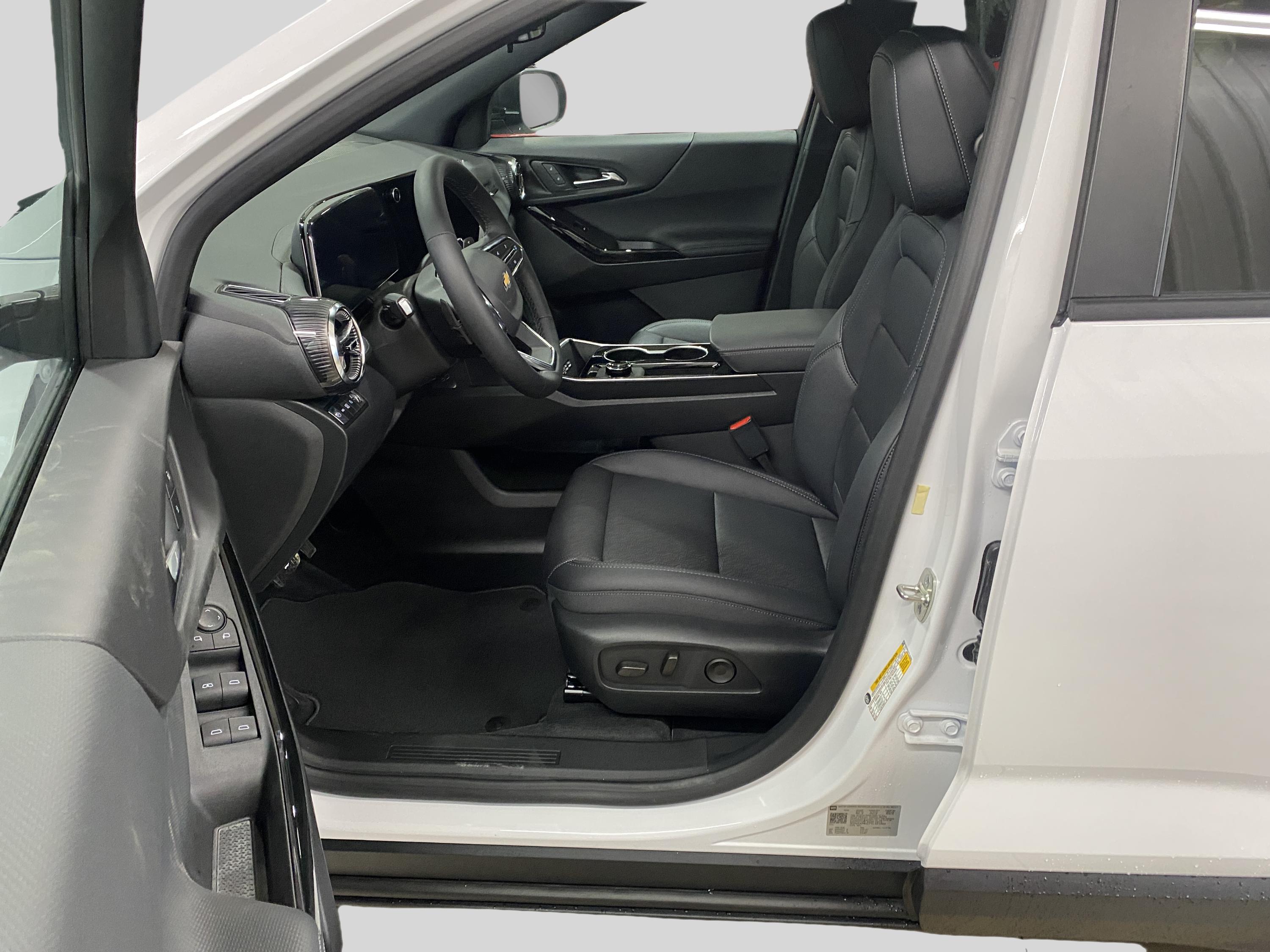 2026 Chevrolet Equinox LT - Photo 7