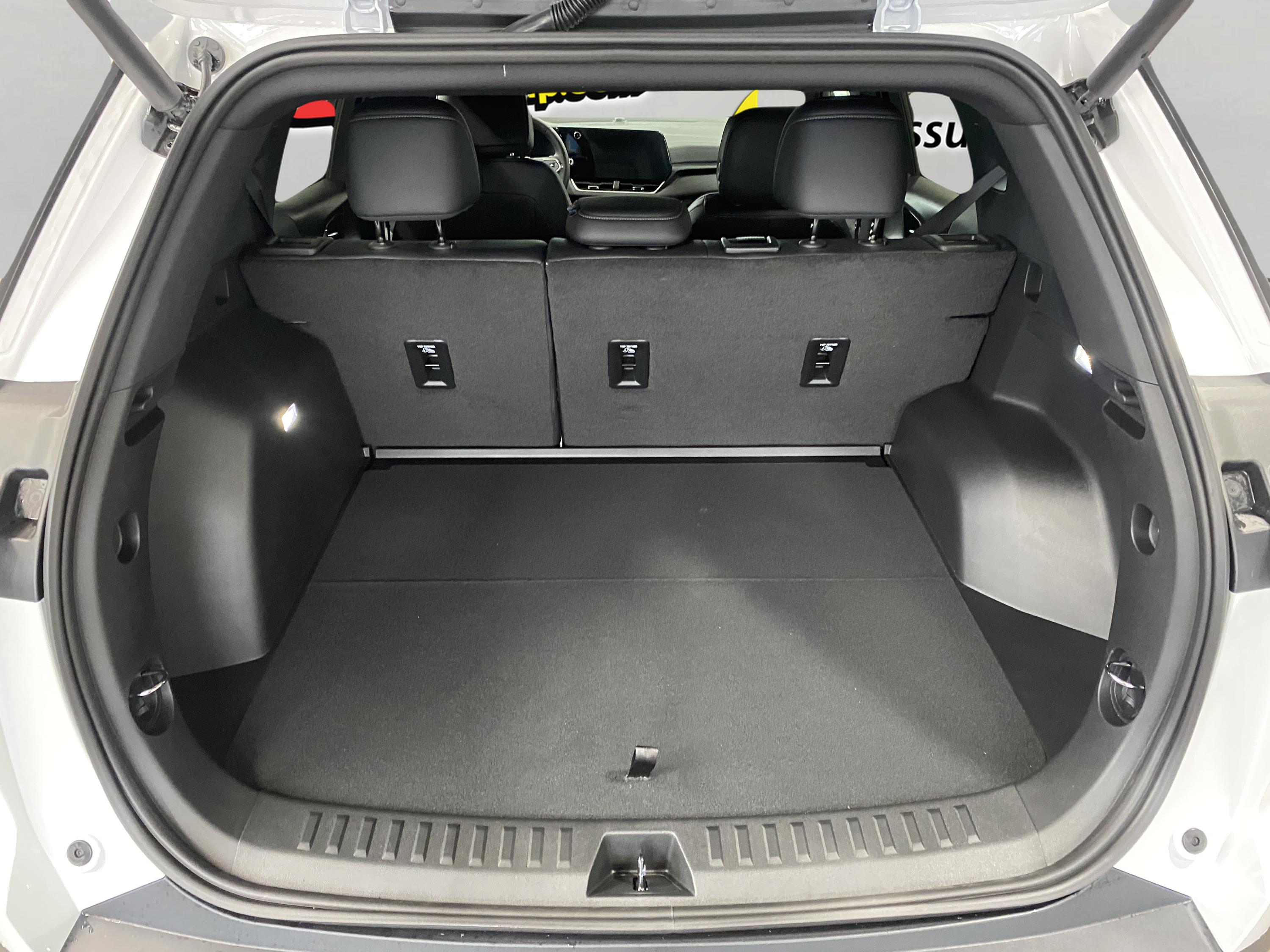 2026 Chevrolet Equinox LT - Photo 11