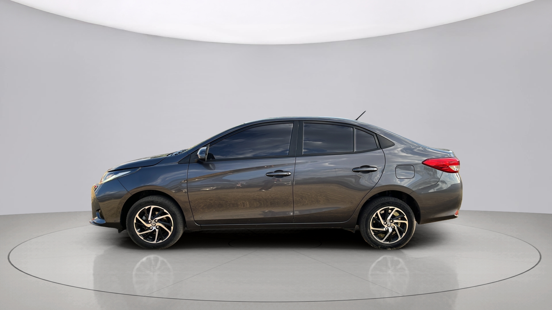 Autos seminuevos - Toyota Yaris 2021