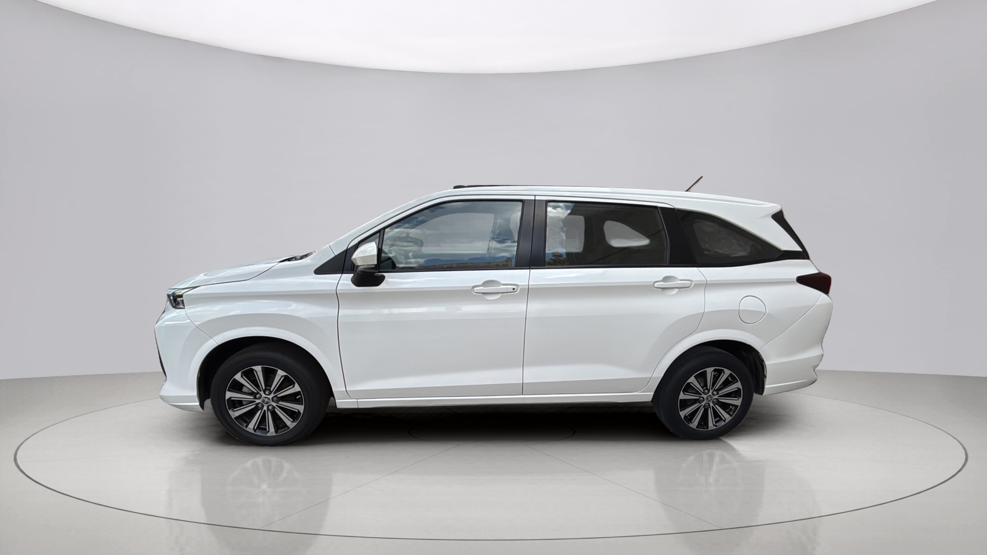 Autos seminuevos - Toyota Avanza 2023