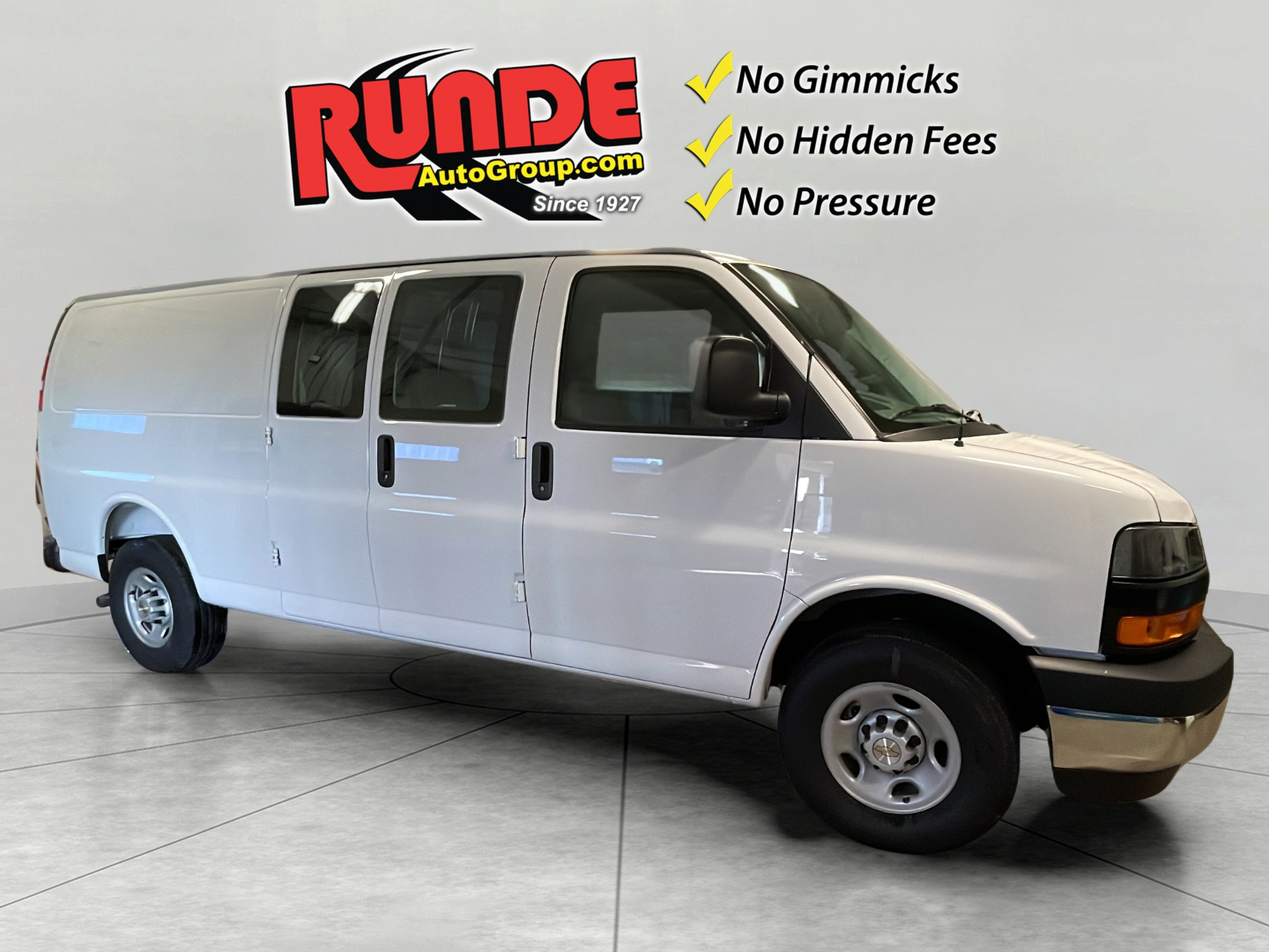 2026 Chevrolet Express Cargo Work Van - Photo 6