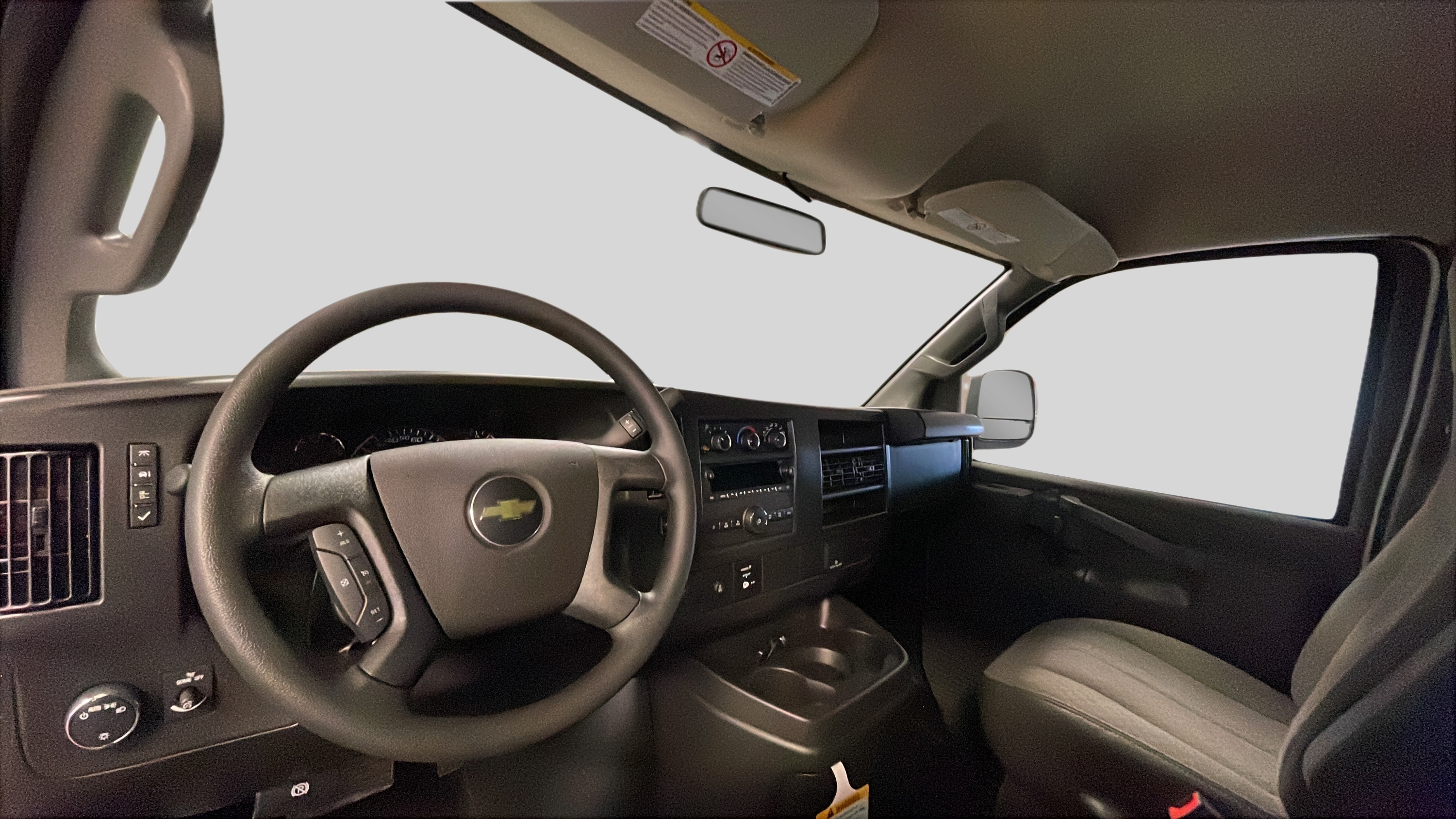 2026 Chevrolet Express Cargo Work Van - Photo 9