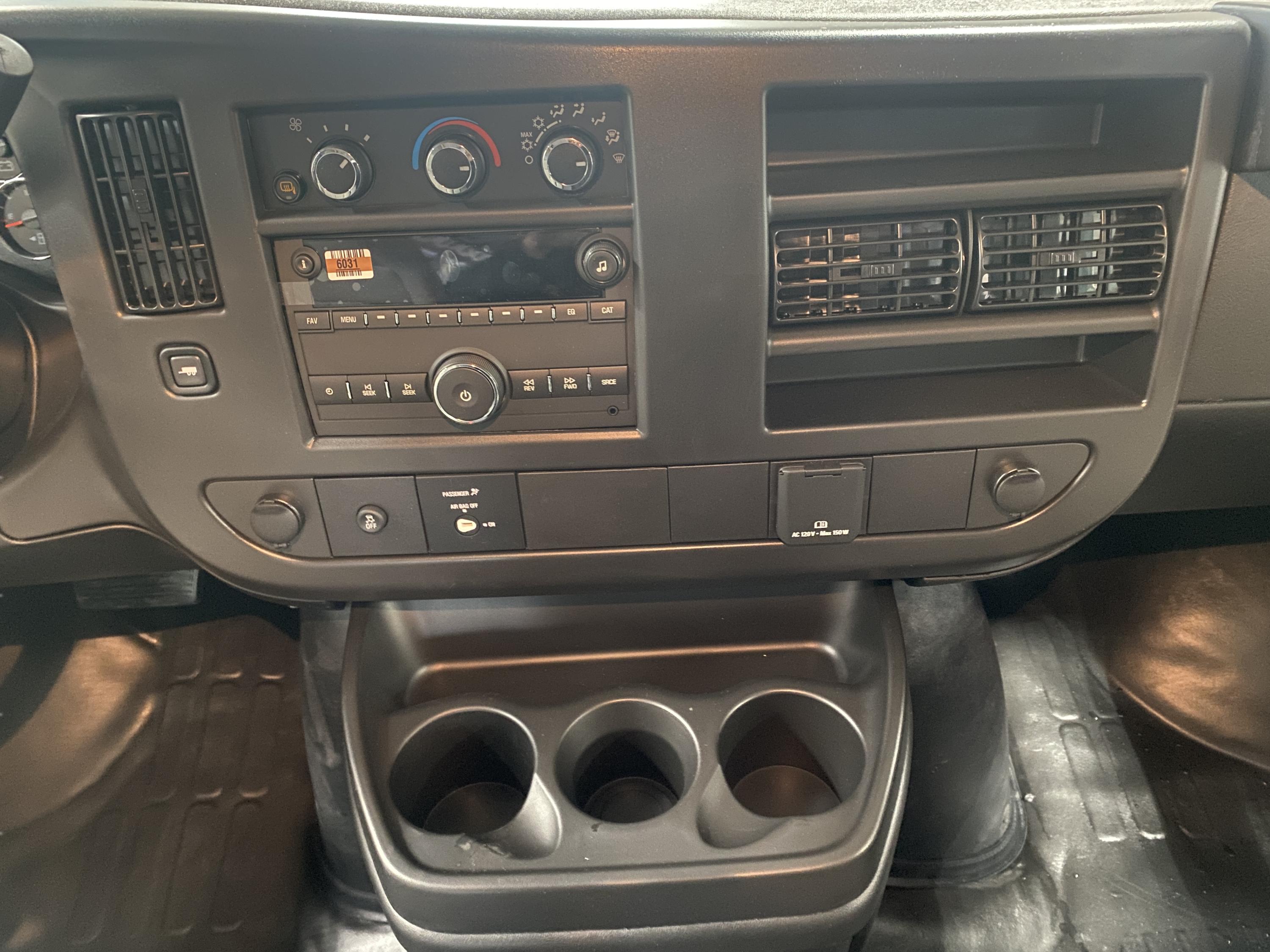 2026 Chevrolet Express Cargo Work Van - Photo 12