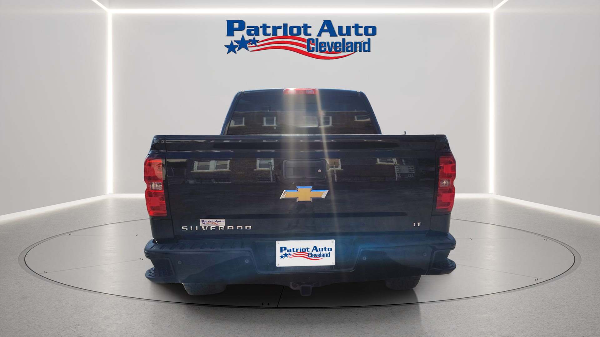 2017 Chevrolet Silverado 1500 LT - Image 5