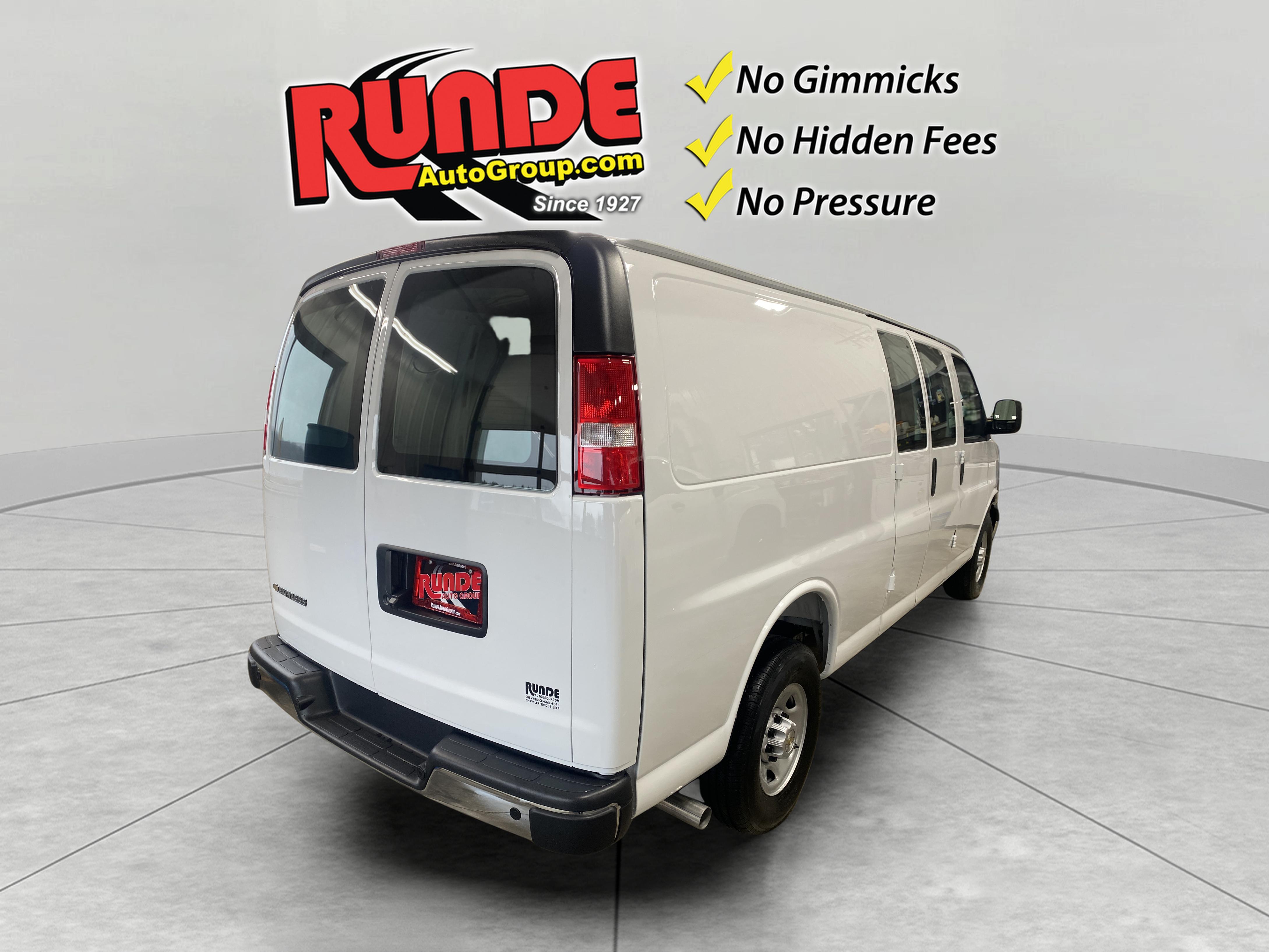 2026 Chevrolet Express Cargo Work Van - Photo 6
