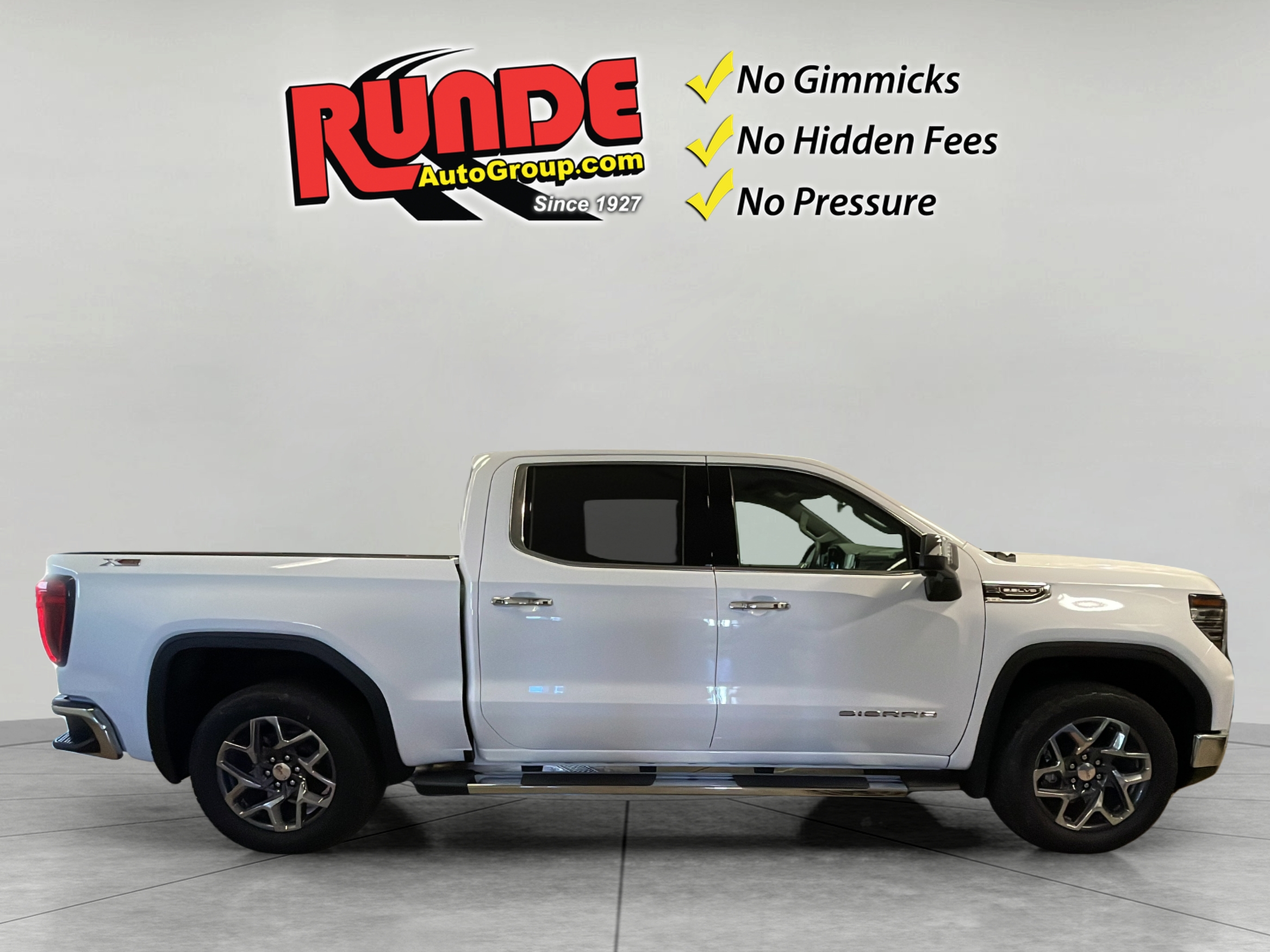 2026 GMC Sierra 1500 SLT - Photo 9