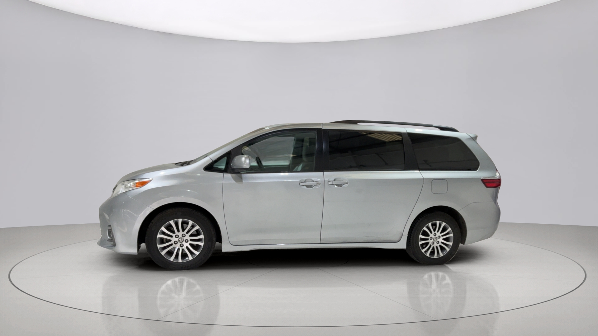 Autos seminuevos - Toyota Sienna 2020