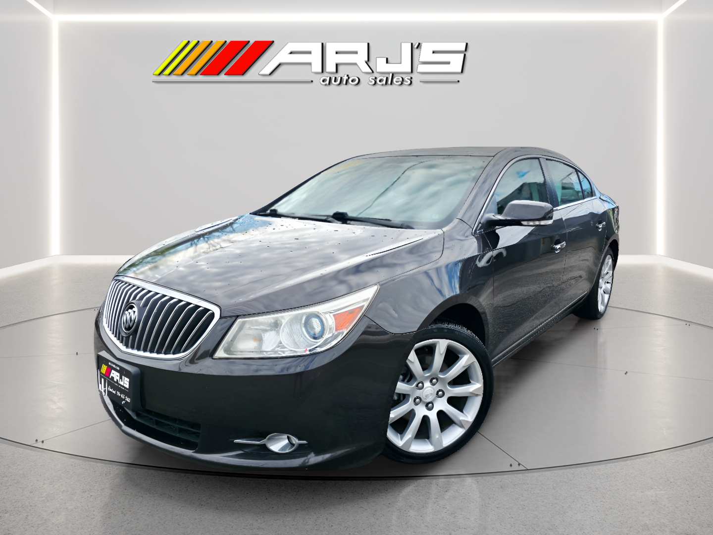 2013 Buick LaCrosse Touring's photo