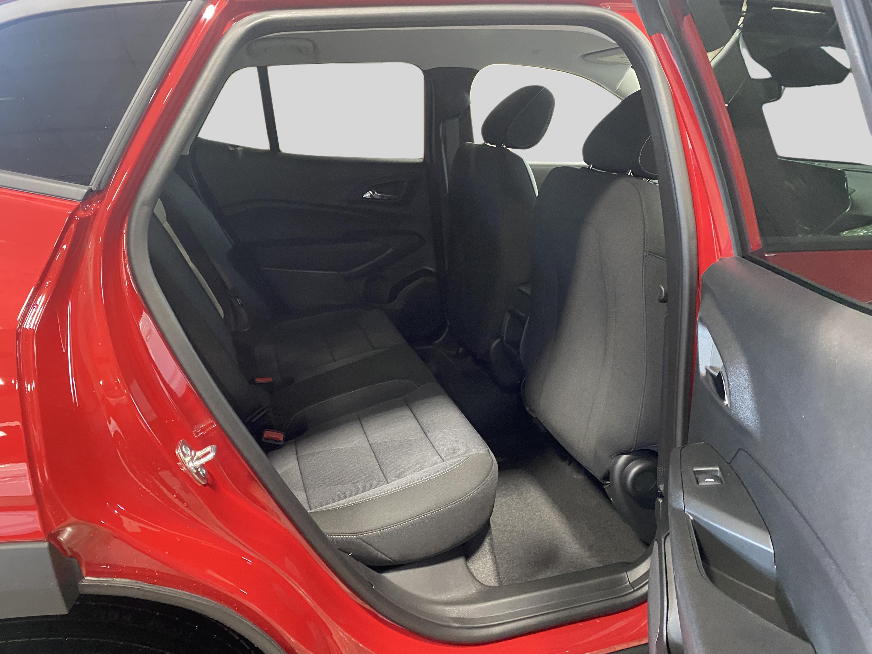 2026 Chevrolet Trax LS - Photo 7