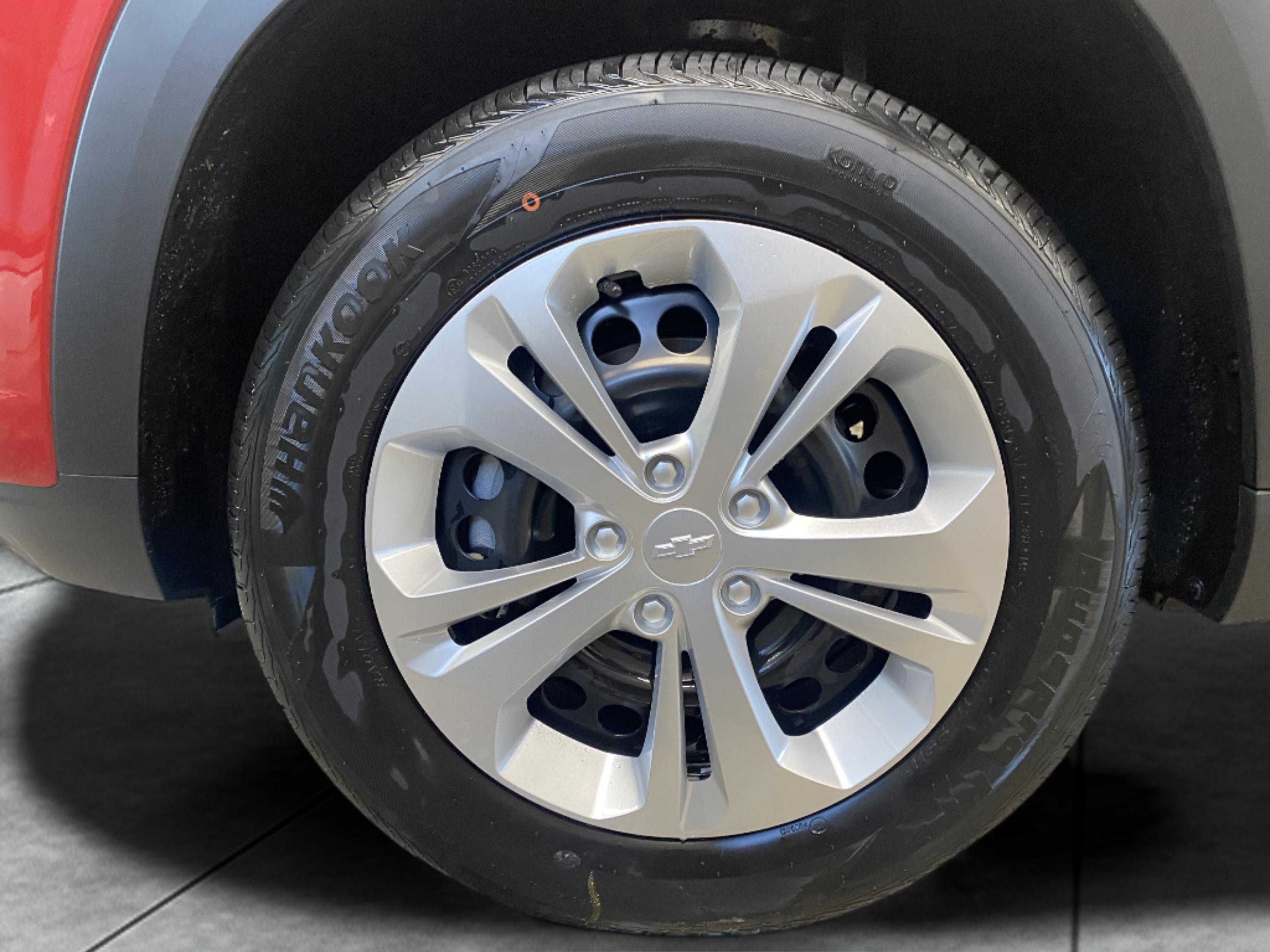 2026 Chevrolet Trax LS - Photo 14