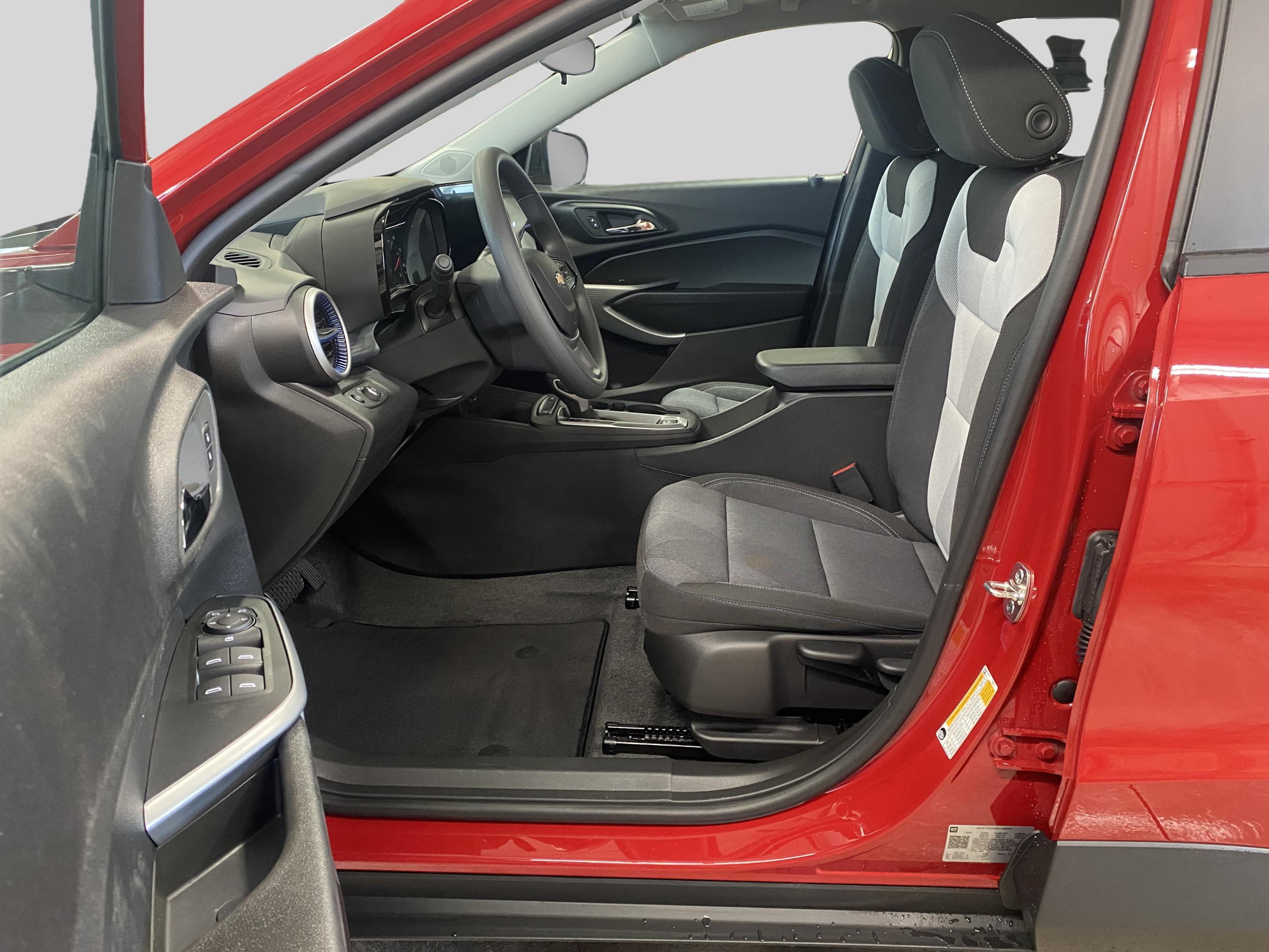 2026 Chevrolet Trax LS - Photo 12