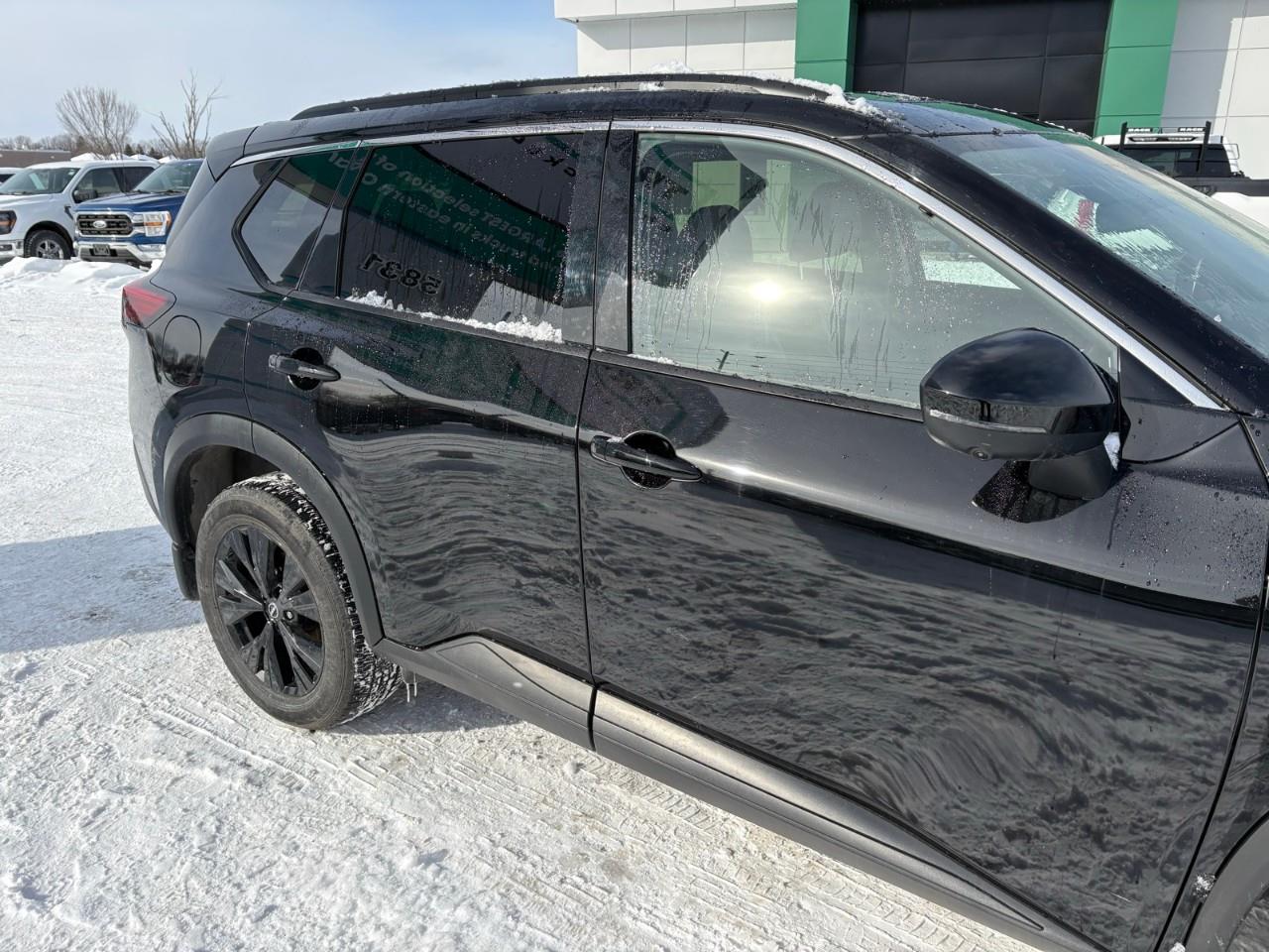 2023 NISSAN ROGUE SV MIDNIGHT EDITION — photo 3
