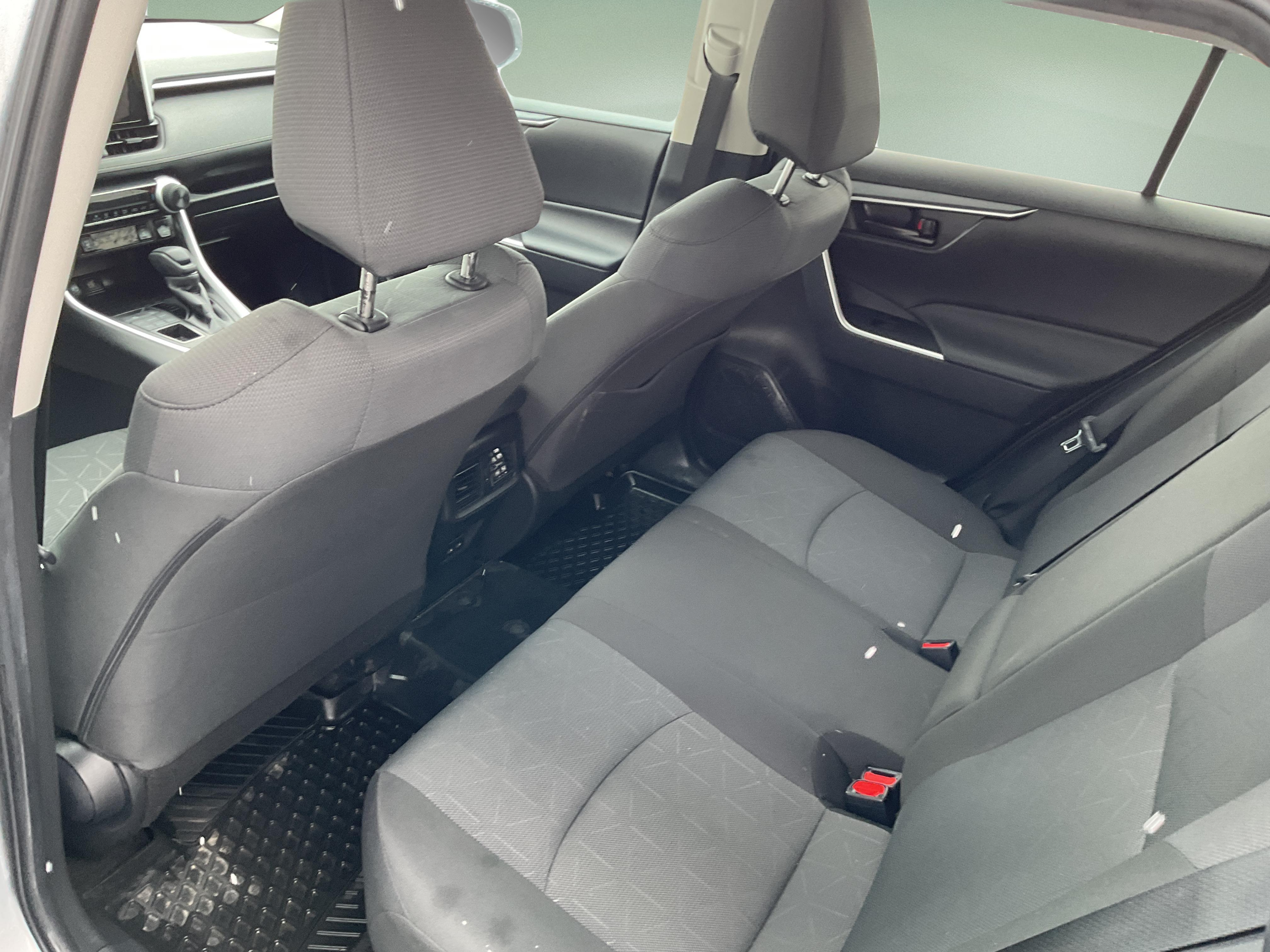 2025 TOYOTA RAV4 LE — photo 7