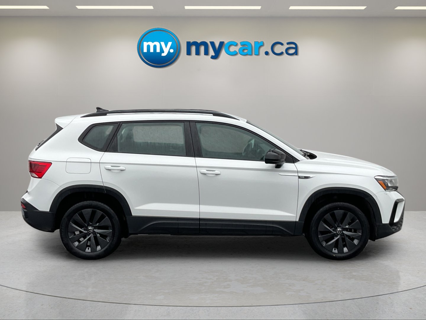 2024 VOLKSWAGEN TAOS TRENDLINE — photo 2