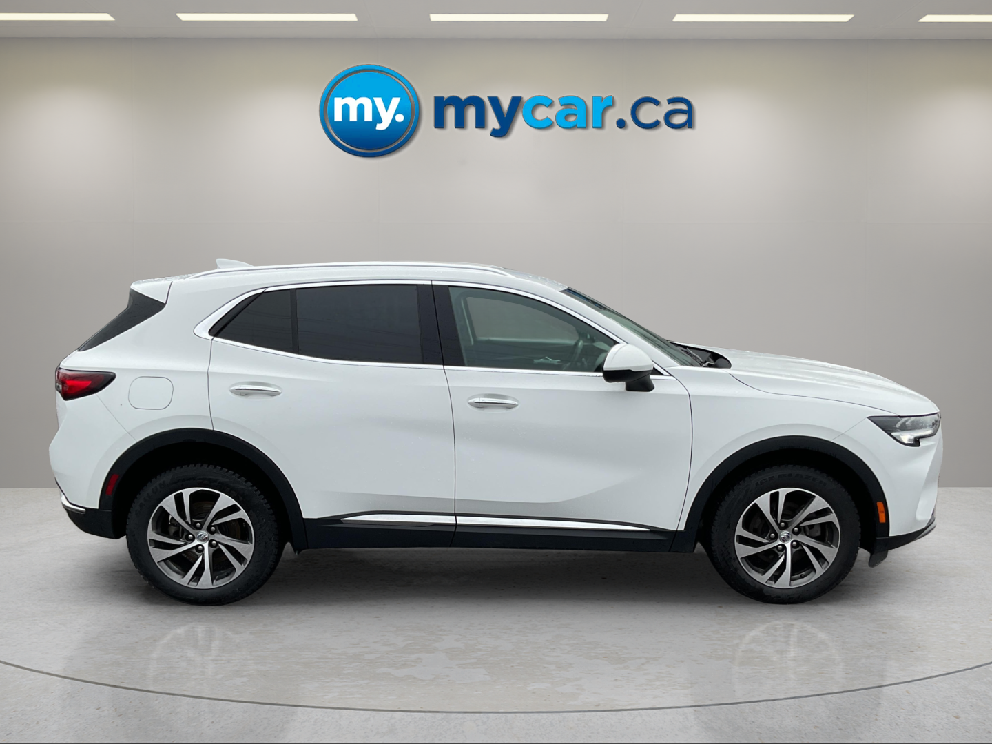 2023 BUICK ENVISION ESSENCE — photo 2